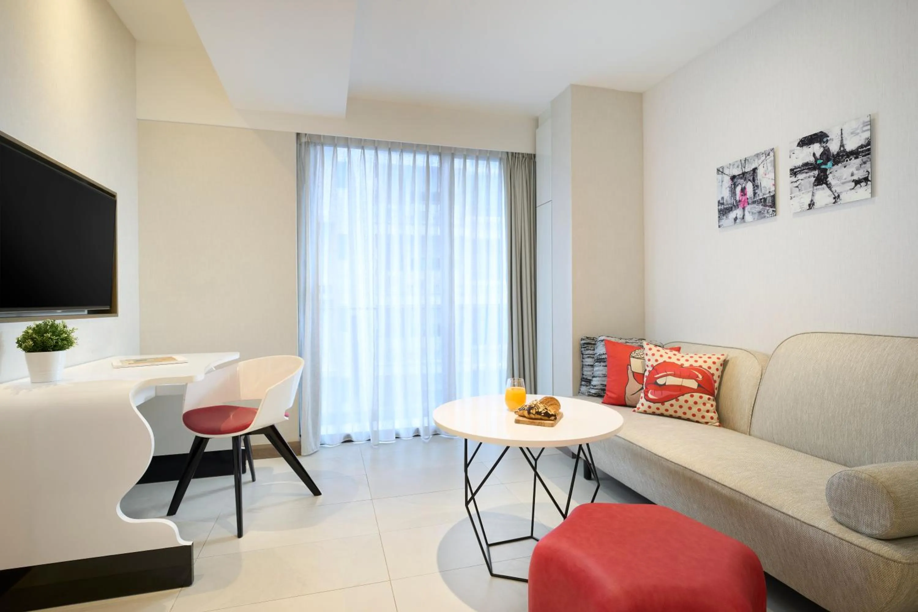 Living room in Oakwood Studios Singapore