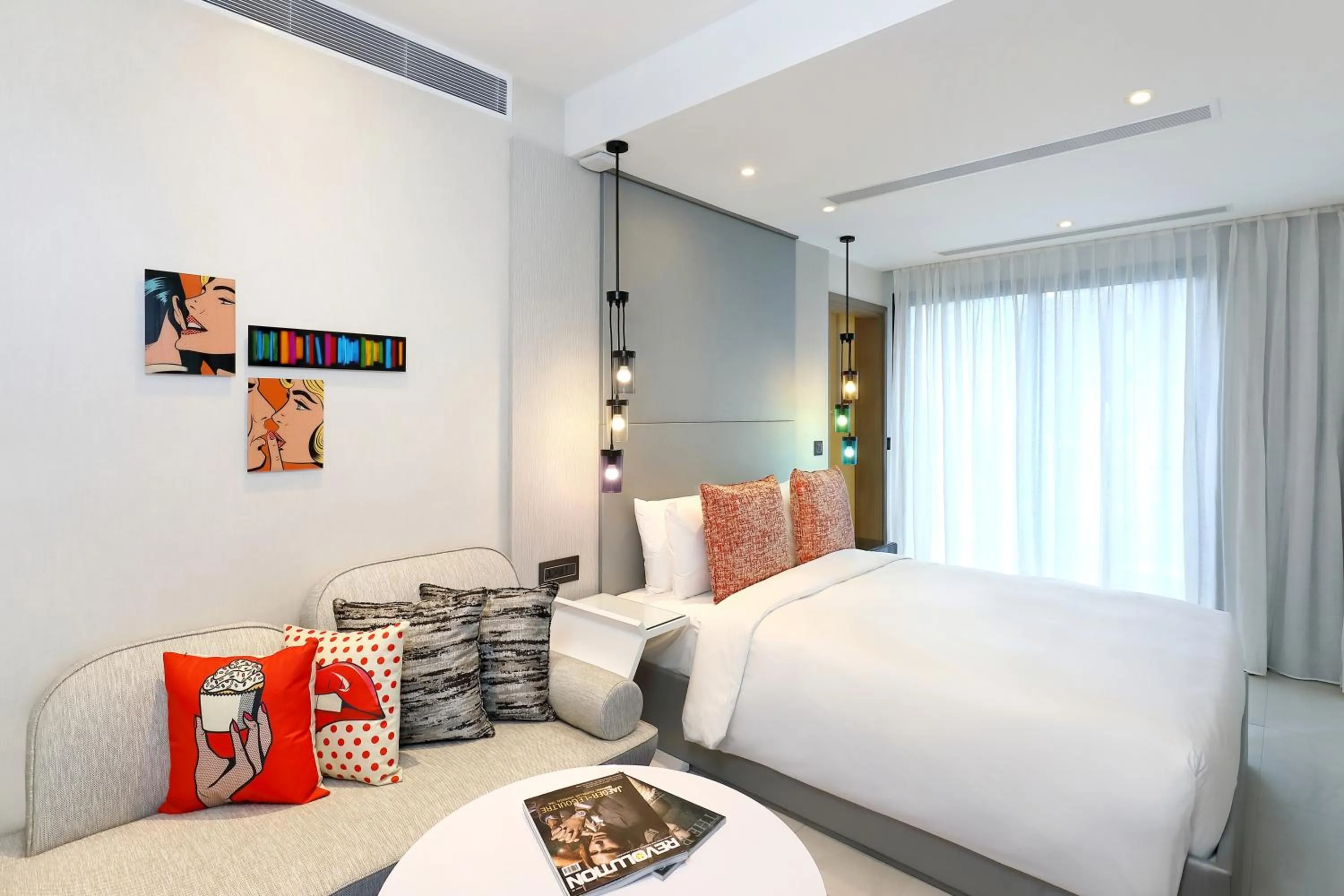 Bed in Oakwood Studios Singapore