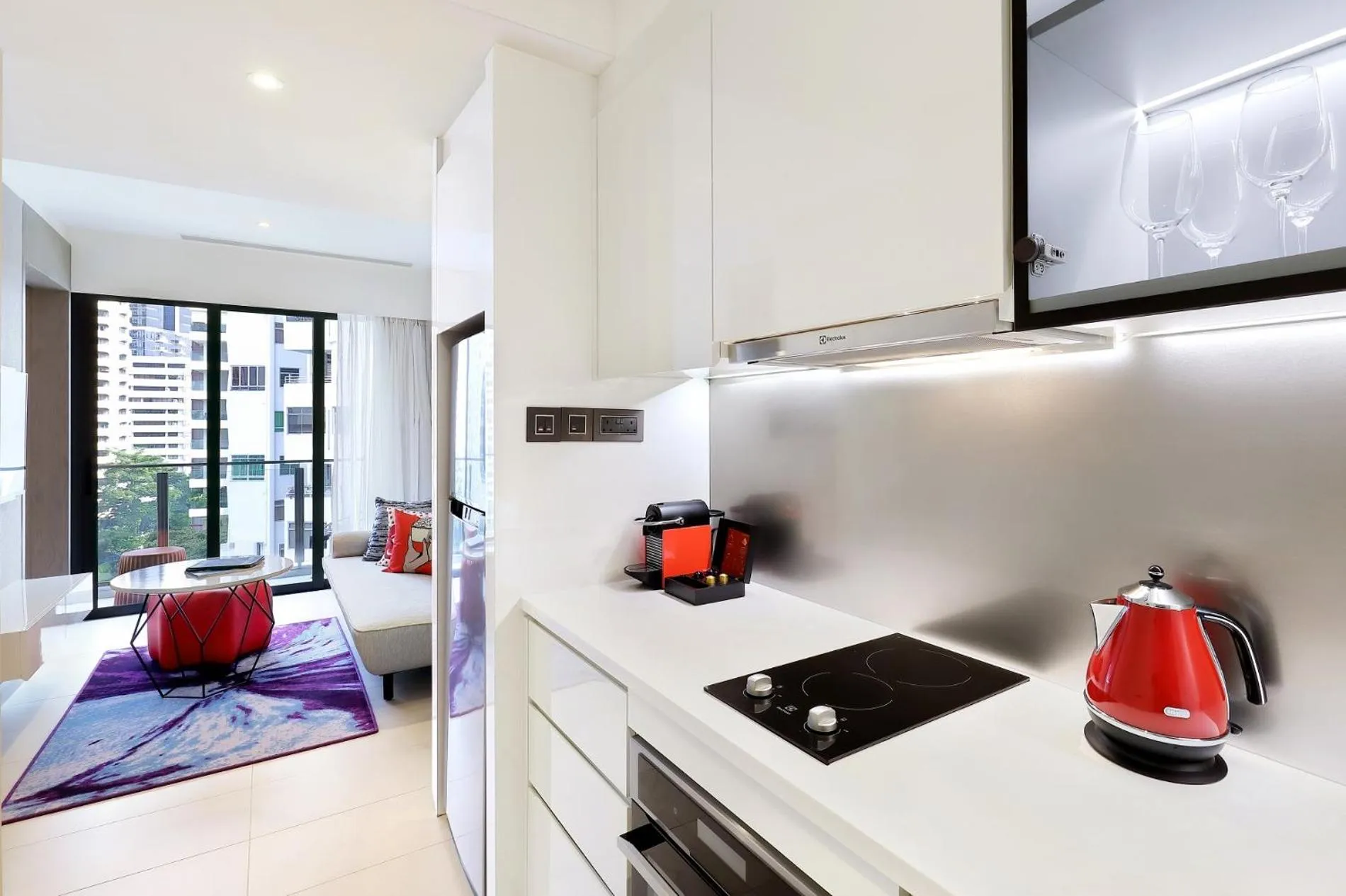 Kitchen or kitchenette in Oakwood Studios Singapore