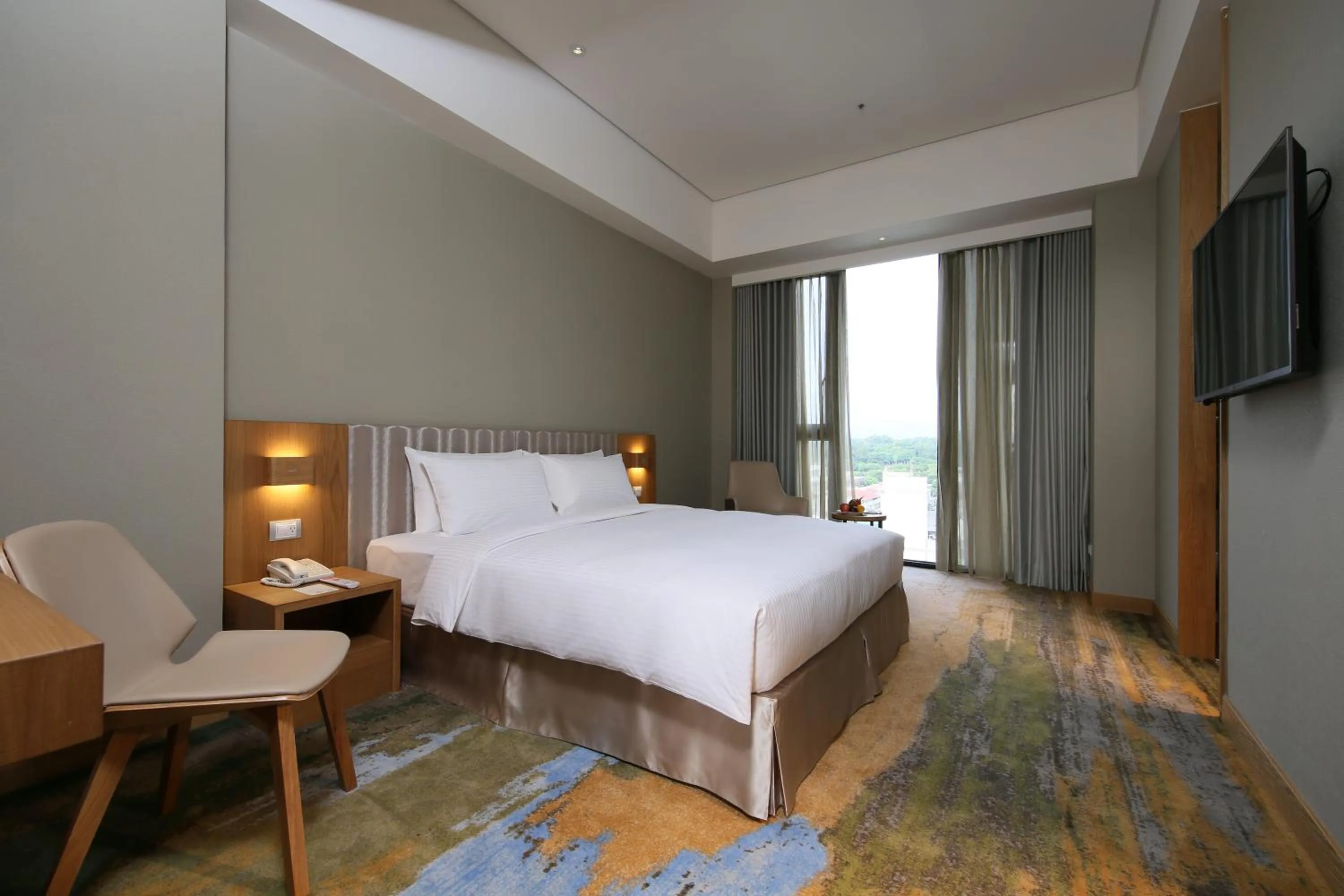 Photo of the whole room, Bed in South Urban Hotel