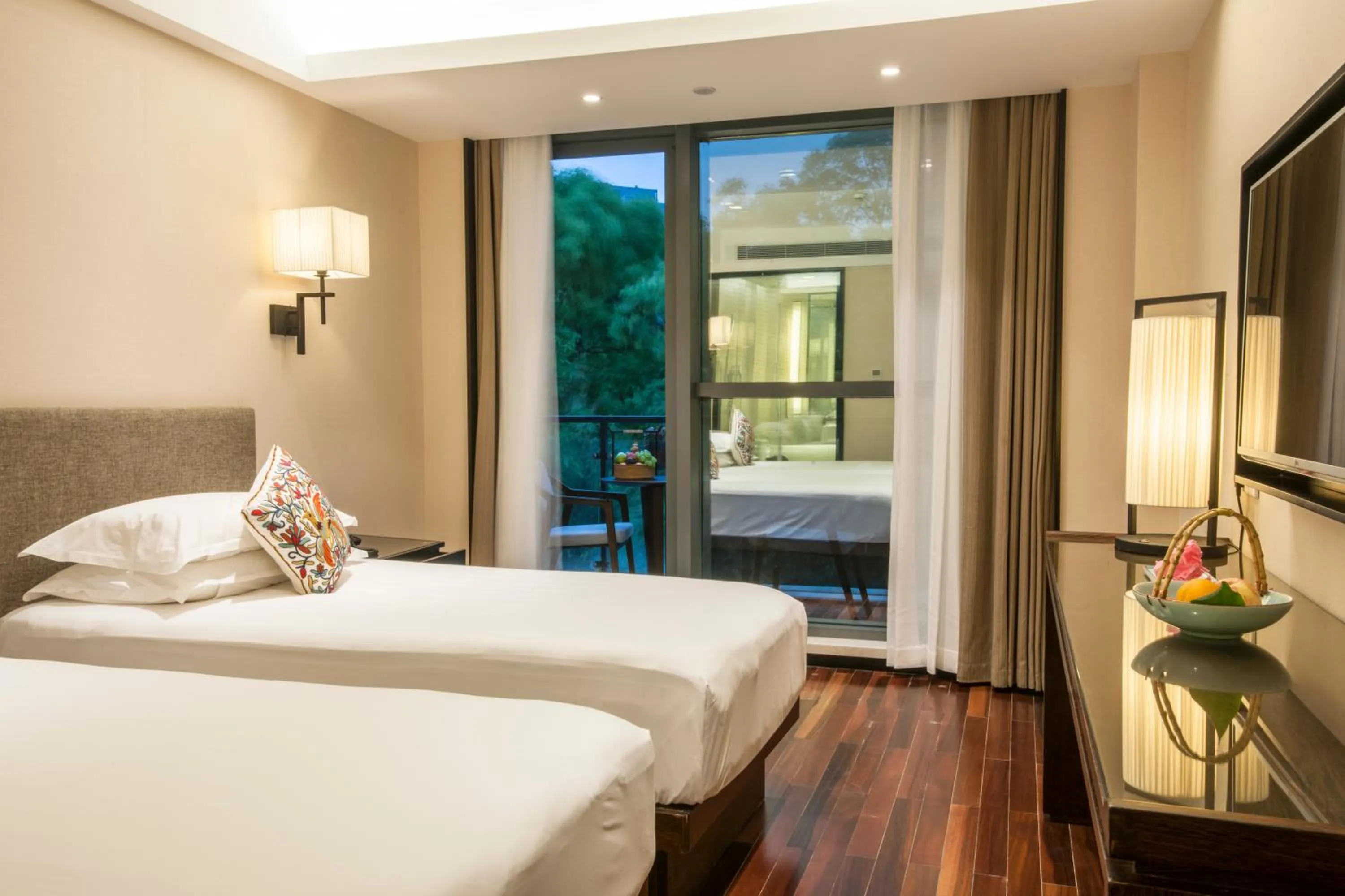 Bed in SSAW Boutique Shanghai South Xuhui RiYueGuang