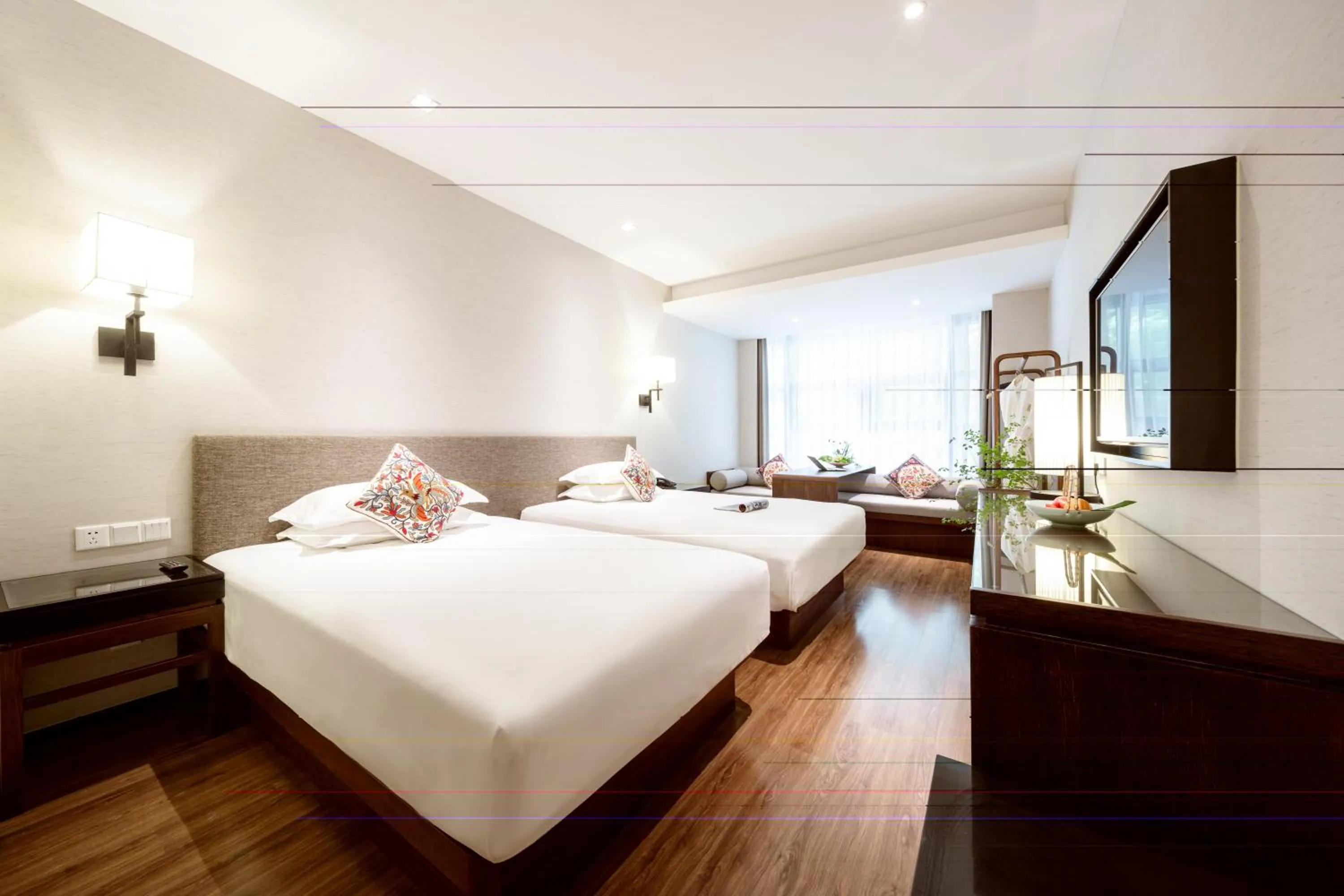 Photo of the whole room, Bed in SSAW Boutique Shanghai South Xuhui RiYueGuang