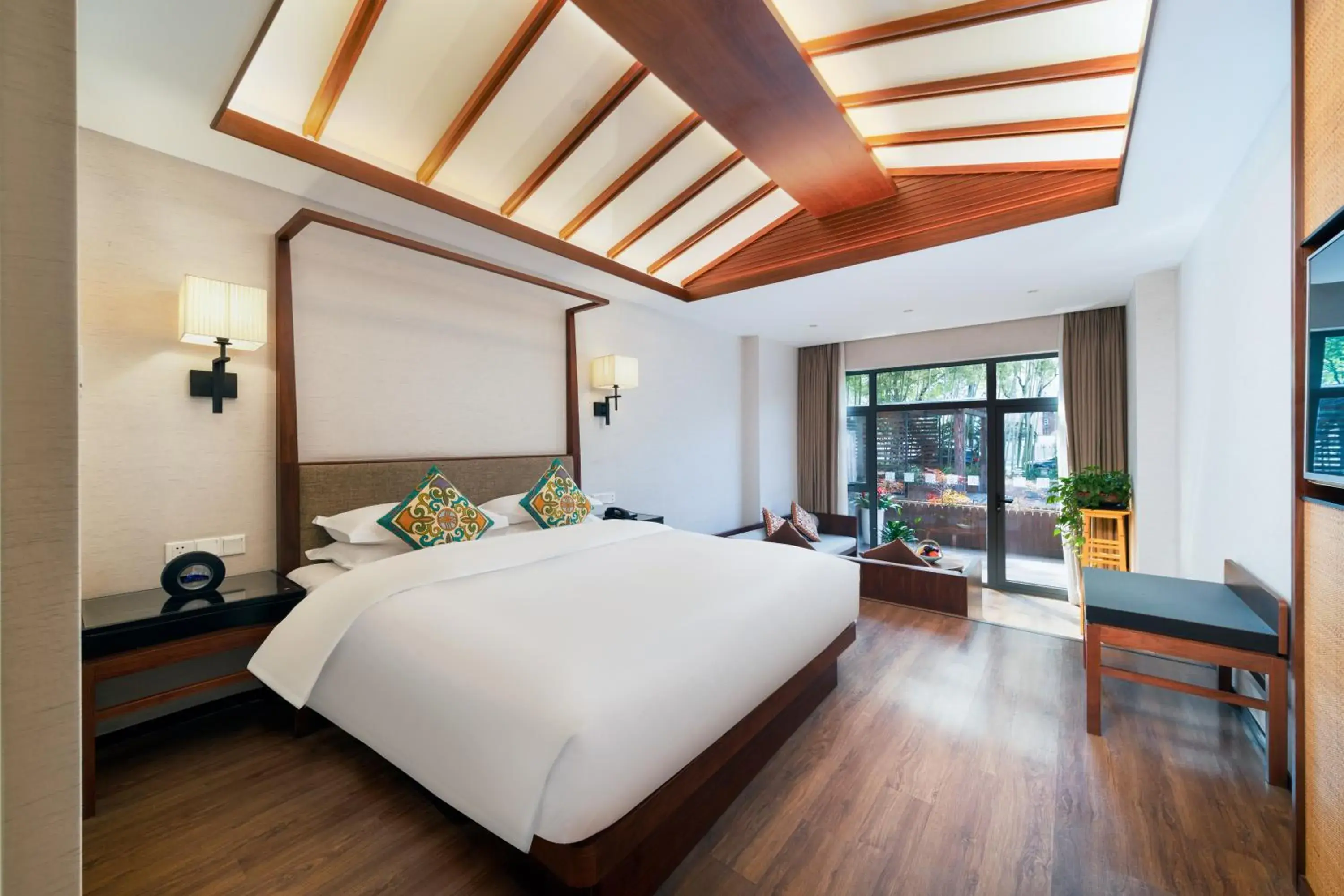 King Room with Balcony in SSAW Boutique Shanghai South Xuhui RiYueGuang King Room with Balcony in SSAW Boutique Shanghai South Xuhui RiYueGuang