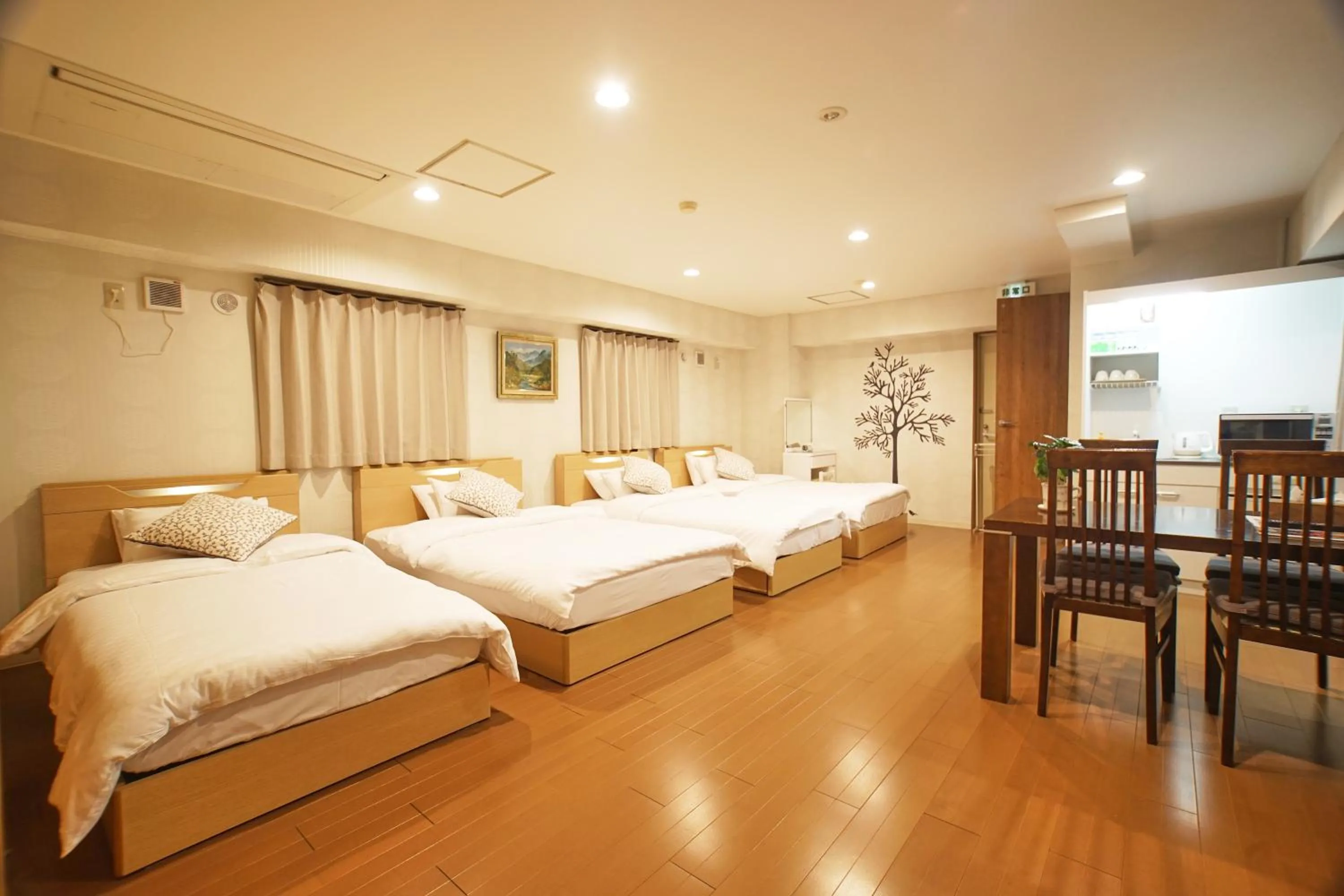 Photo of the whole room, Bed in Sarangbang