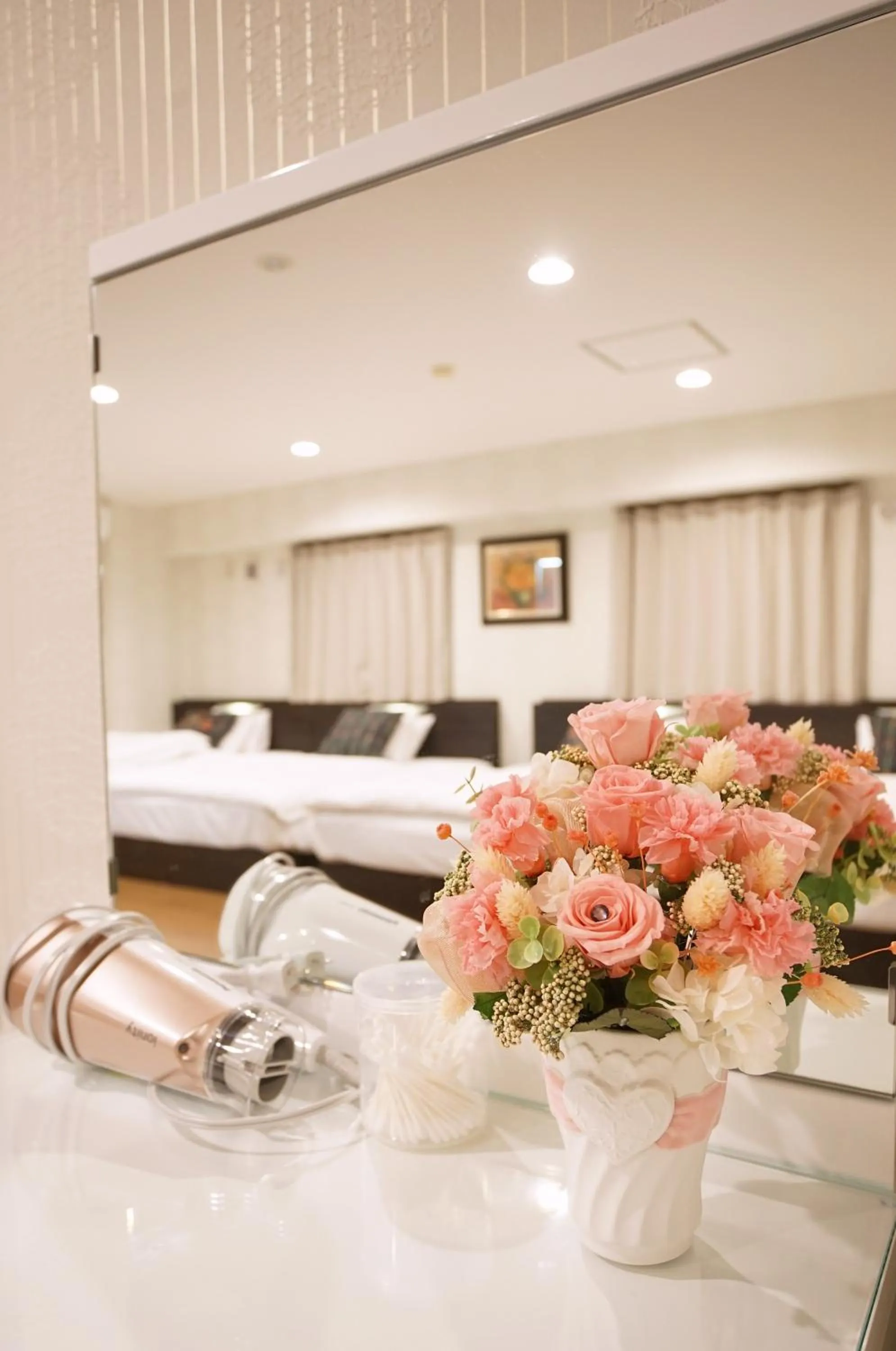 Photo of the whole room, Bed in Sarangbang