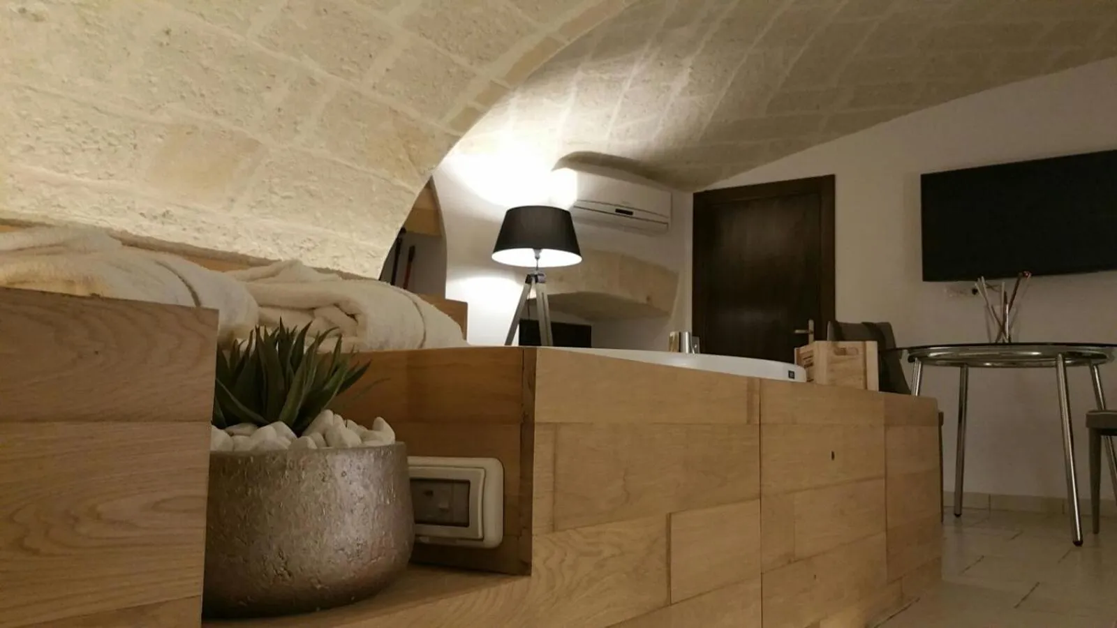 TV and multimedia in Palazzo Kapece