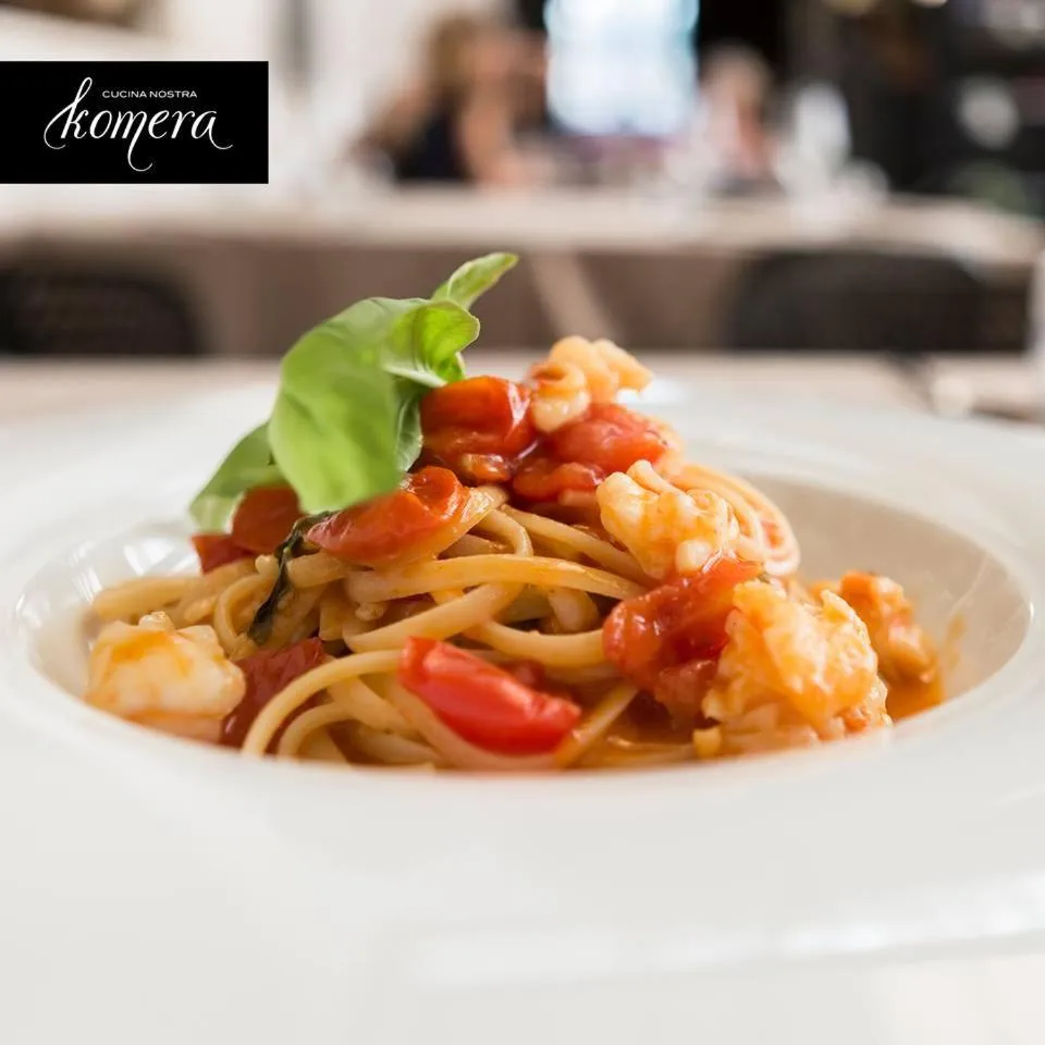 Restaurant/places to eat in Palazzo Kapece