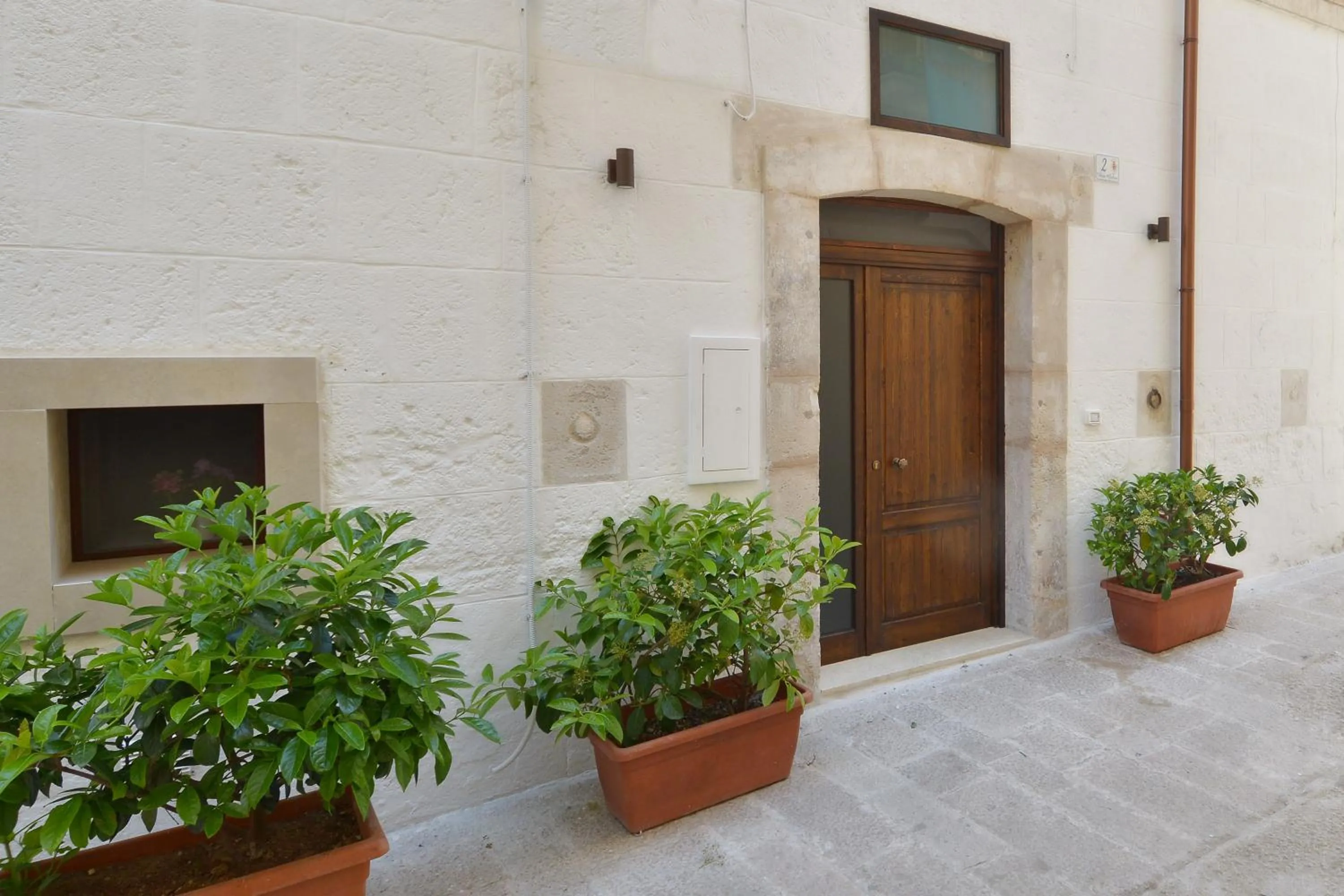 Facade/entrance in Palazzo Kapece