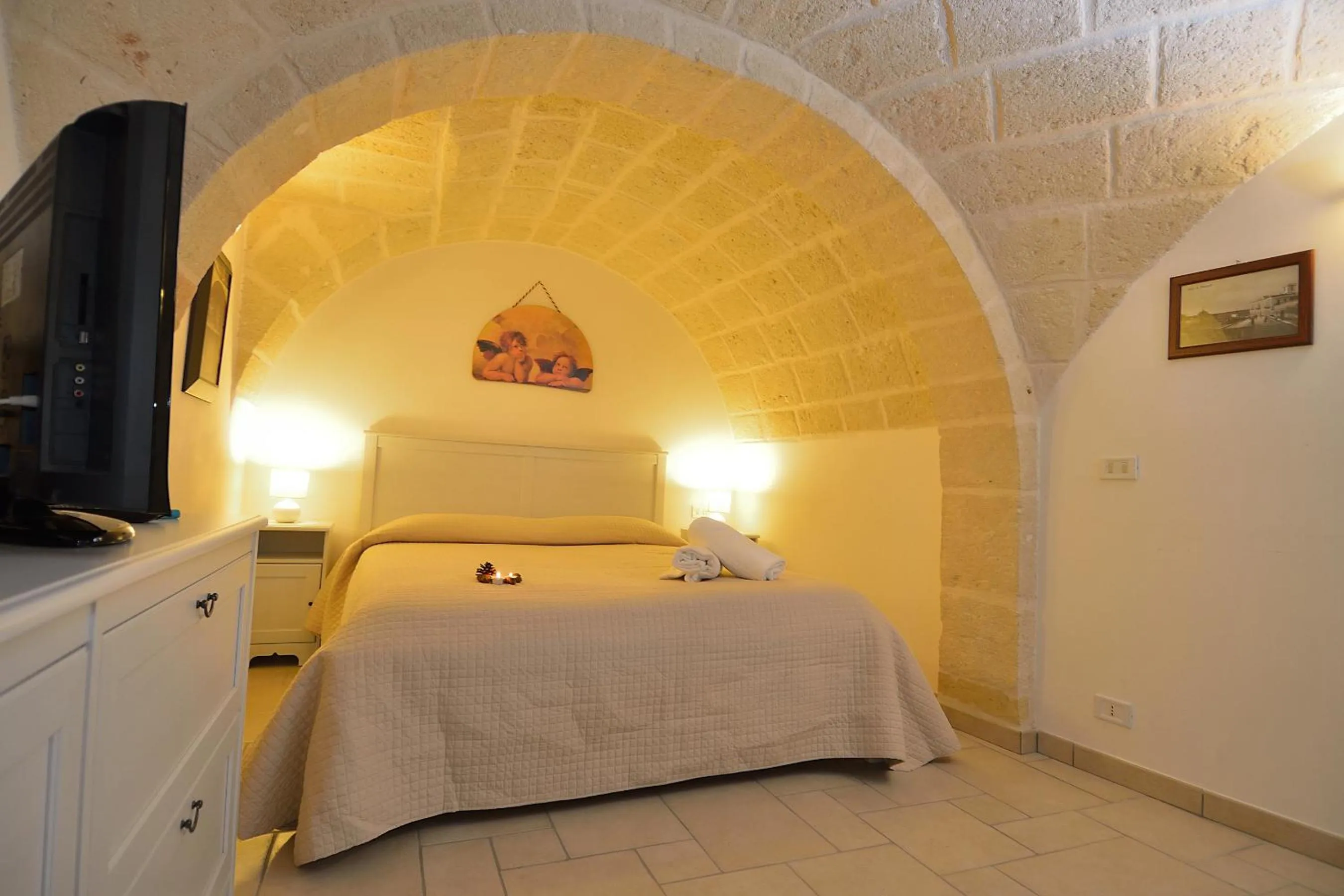 Bedroom, Bed in Palazzo Kapece