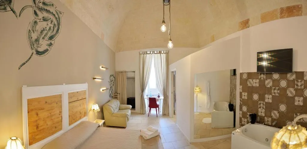 Bedroom, Bed in Palazzo Kapece