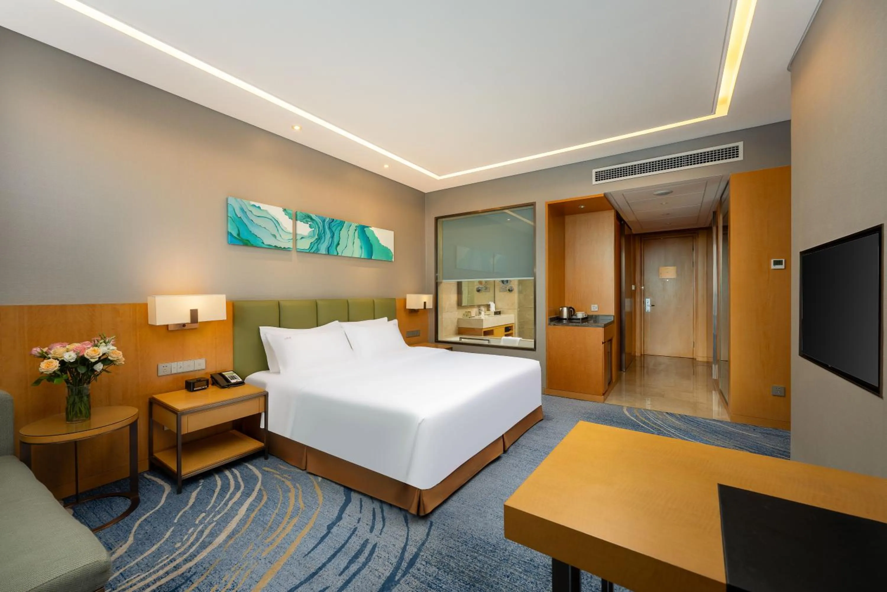 Bed in Holiday Inn Neijiang Riverside by IHG