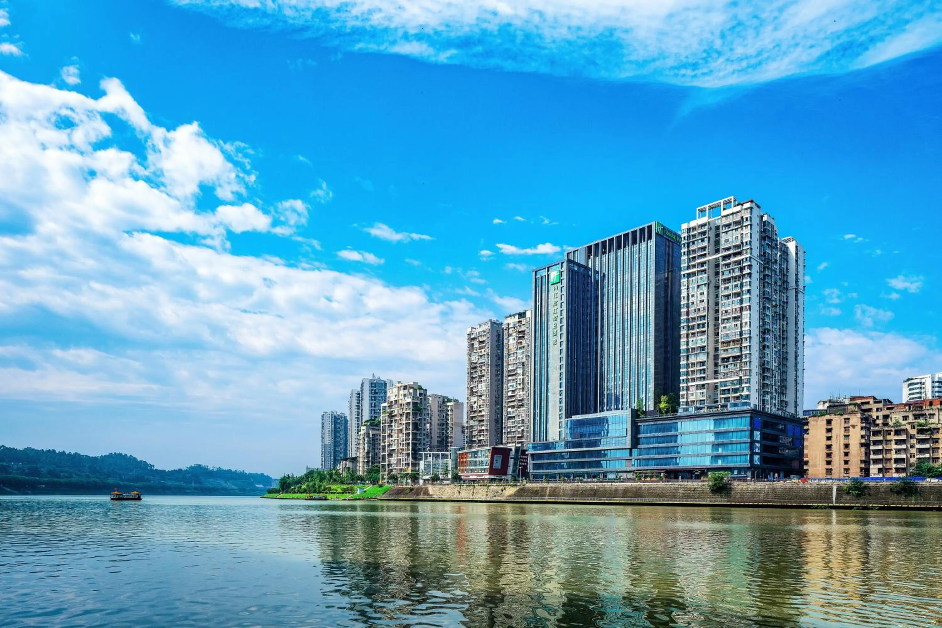 Property building in Holiday Inn Neijiang Riverside by IHG