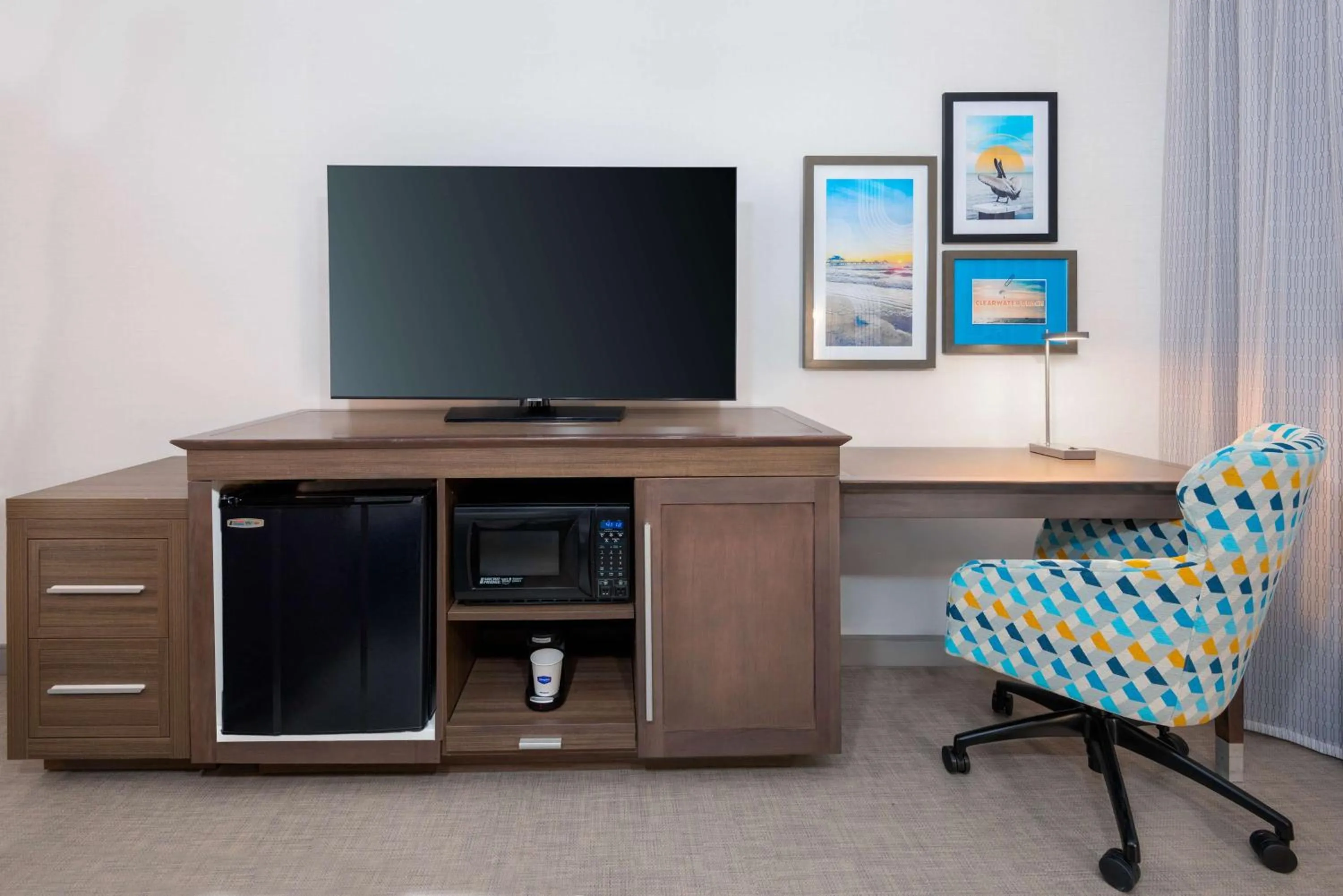 Bedroom in Hampton Inn and Suites Clearwater Beach