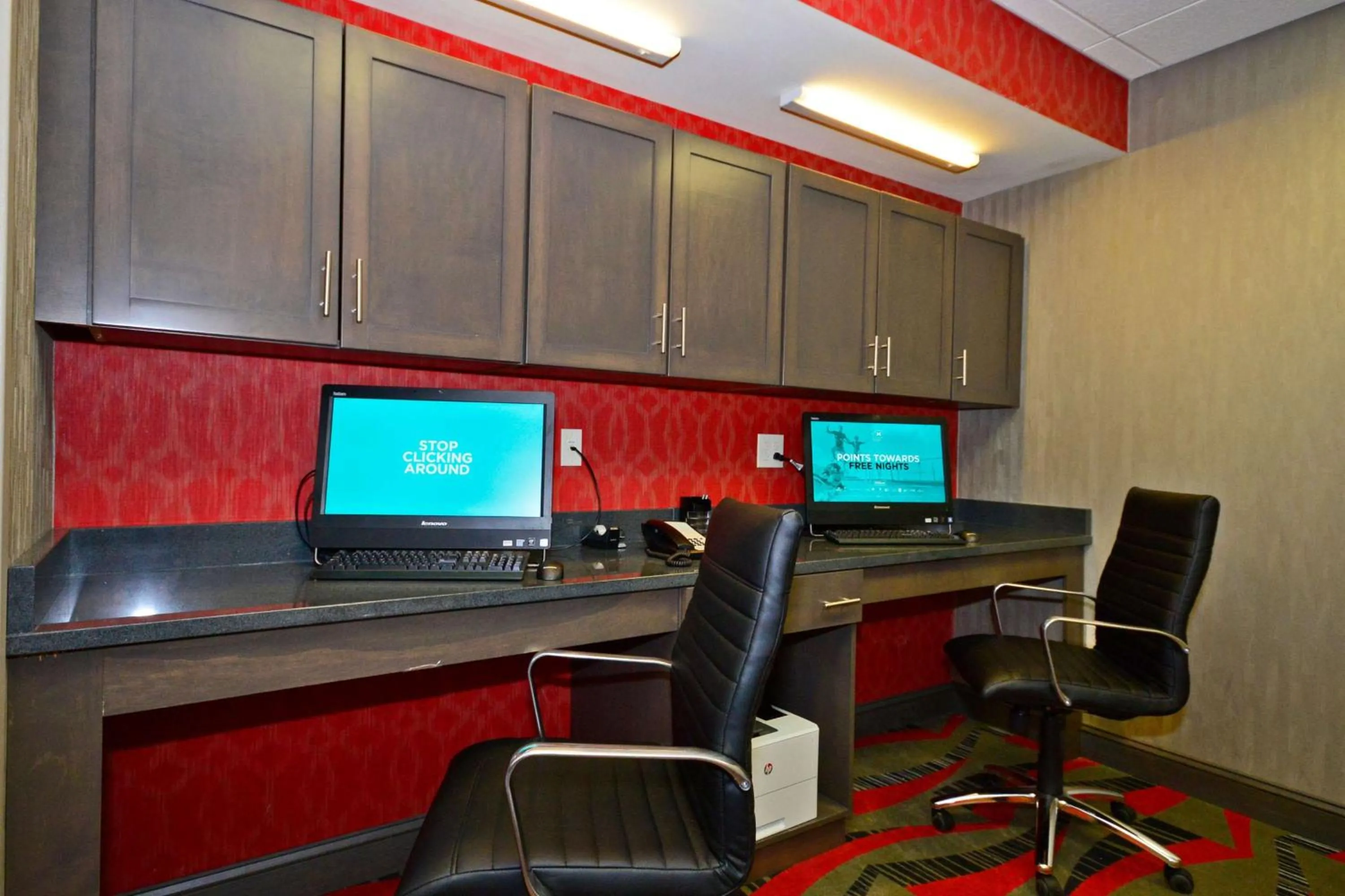 Business facilities in Hampton Inn Pulaski, TN