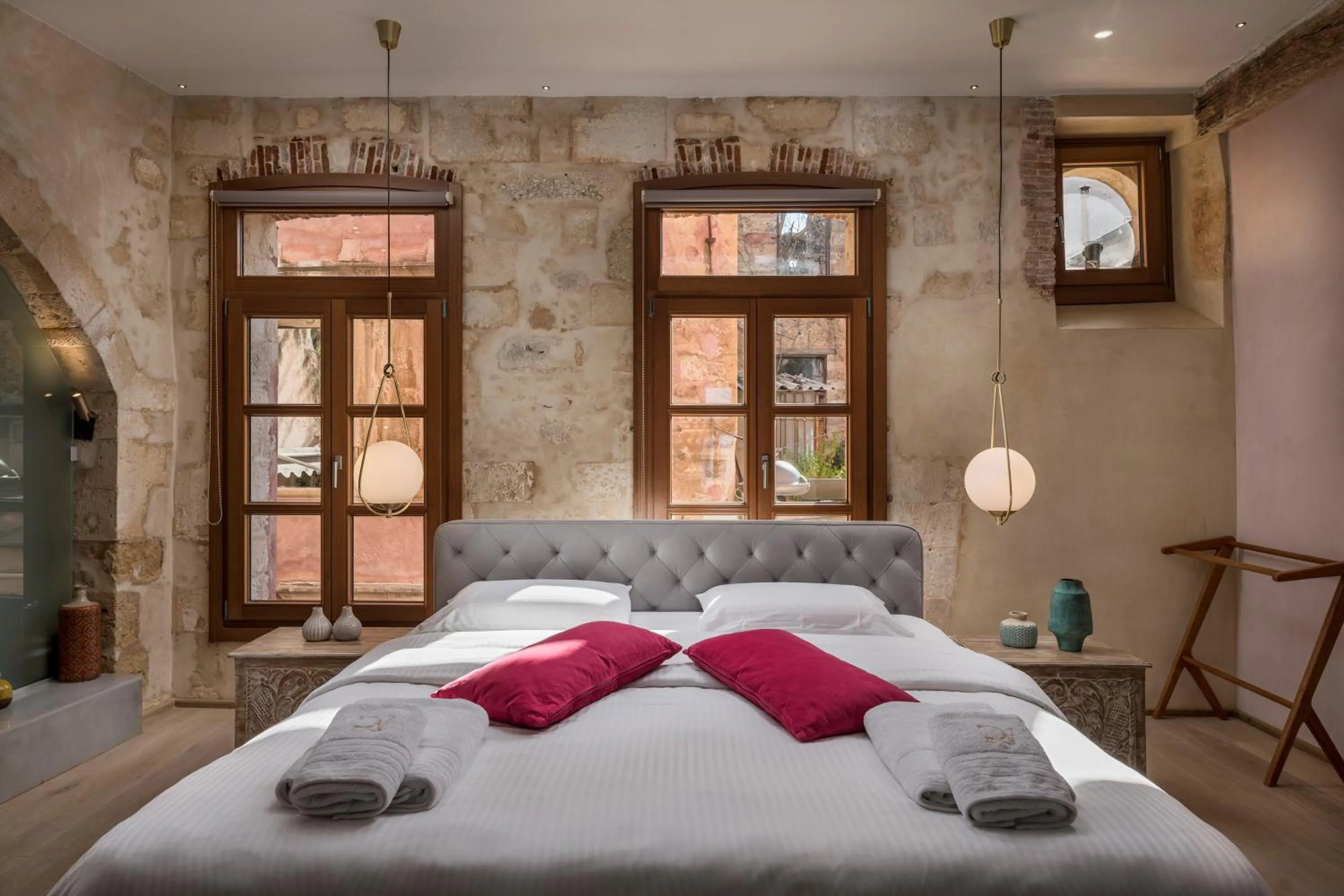 Bed in Residenza Vranas Boutique Hotel