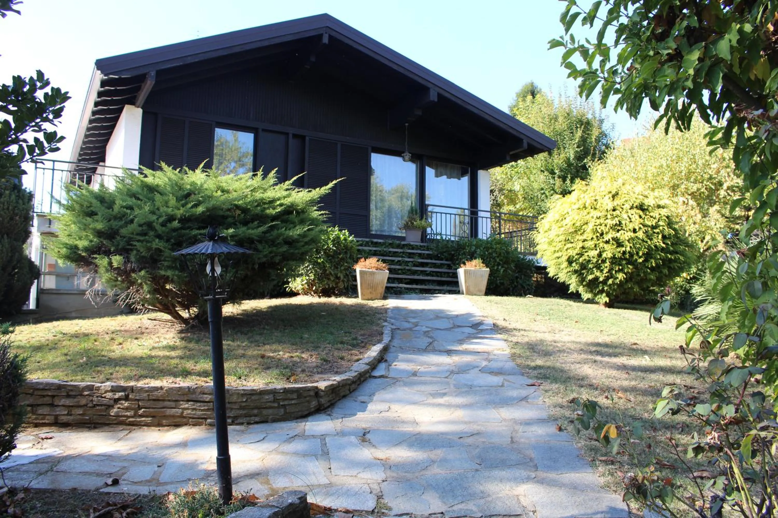 Facade/entrance in Cugi Bed and Breakfast