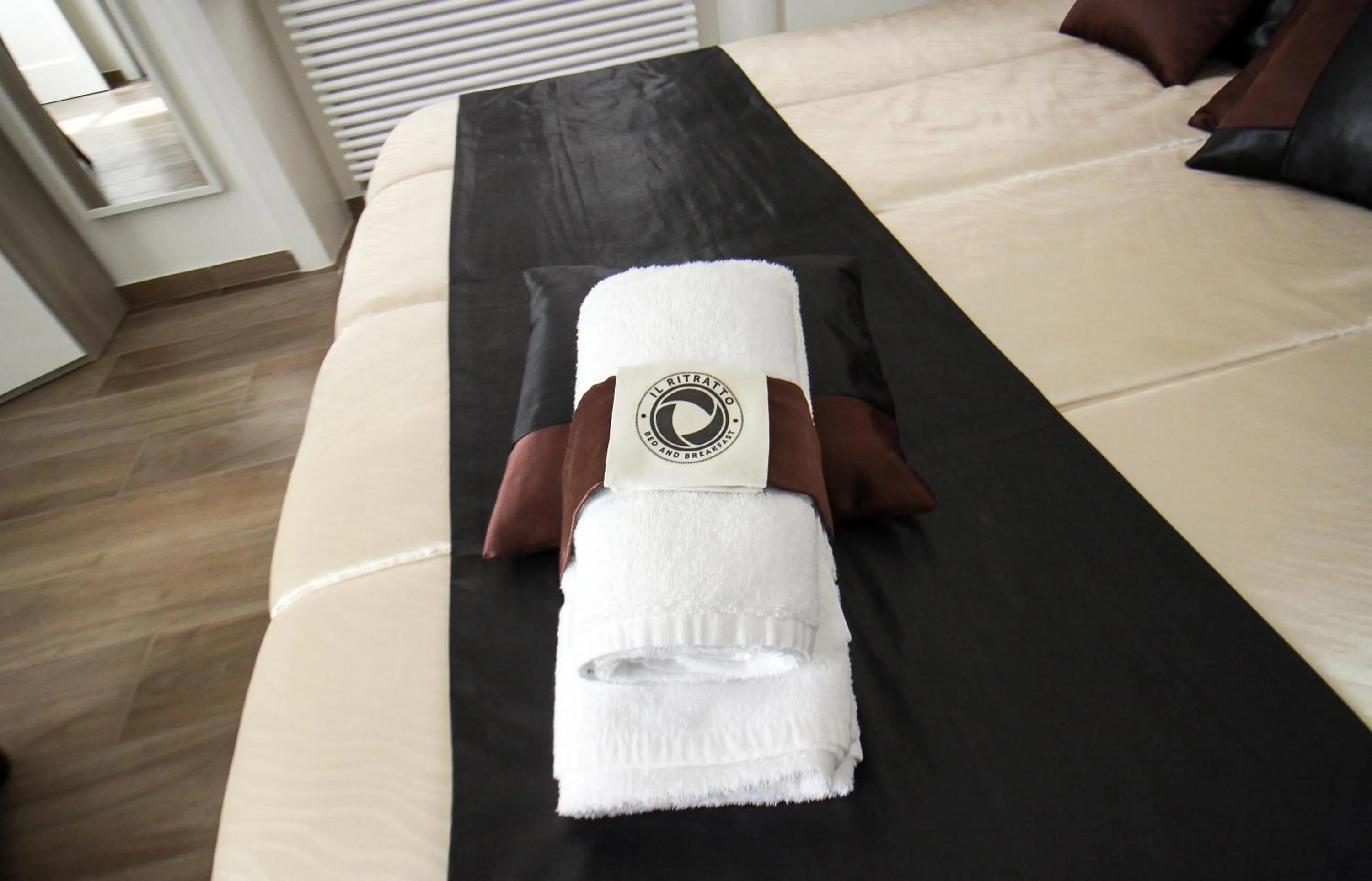 Decorative detail, Bed in B&B Il Ritratto