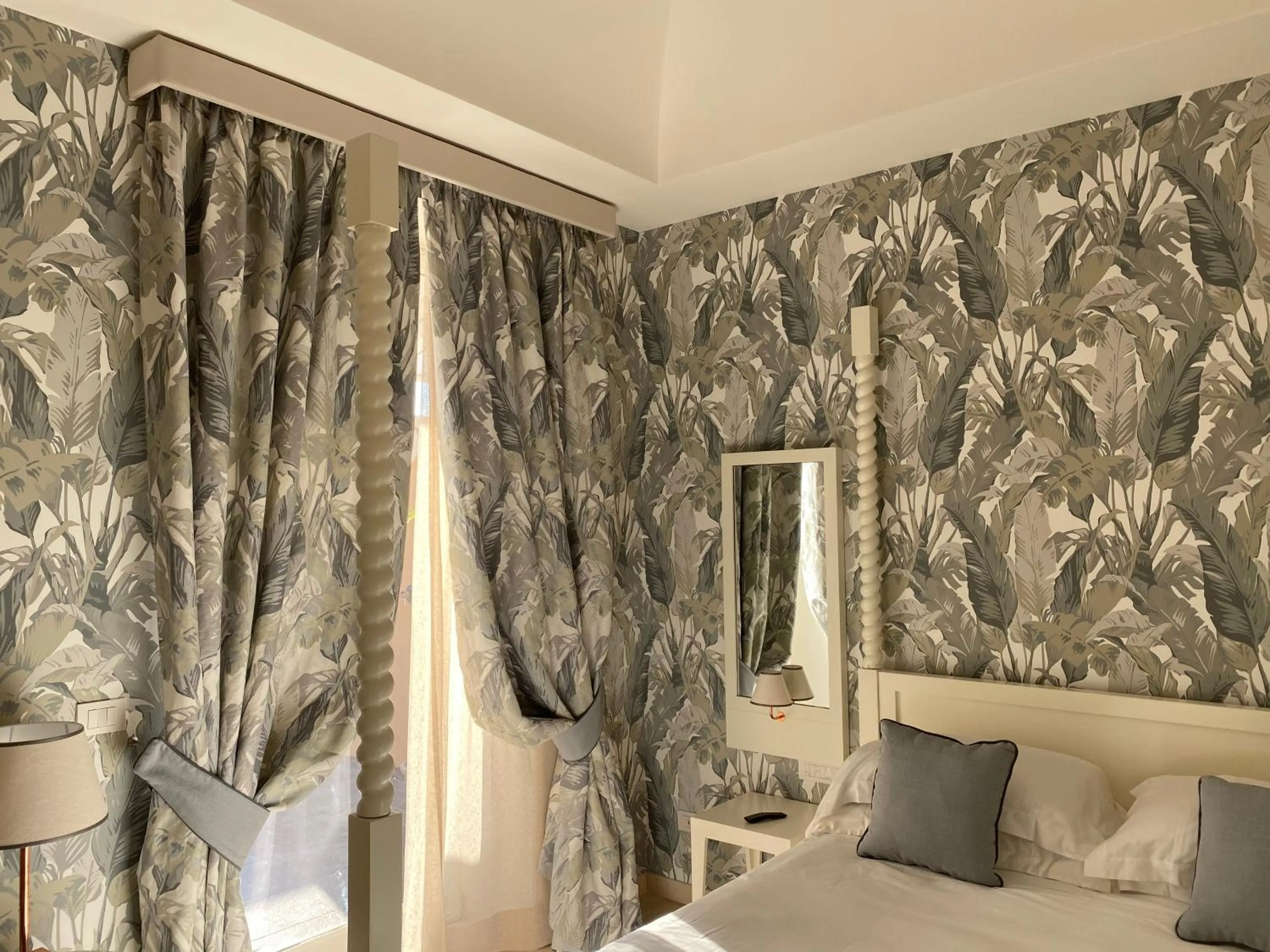 Bed in Villa Marina Capri