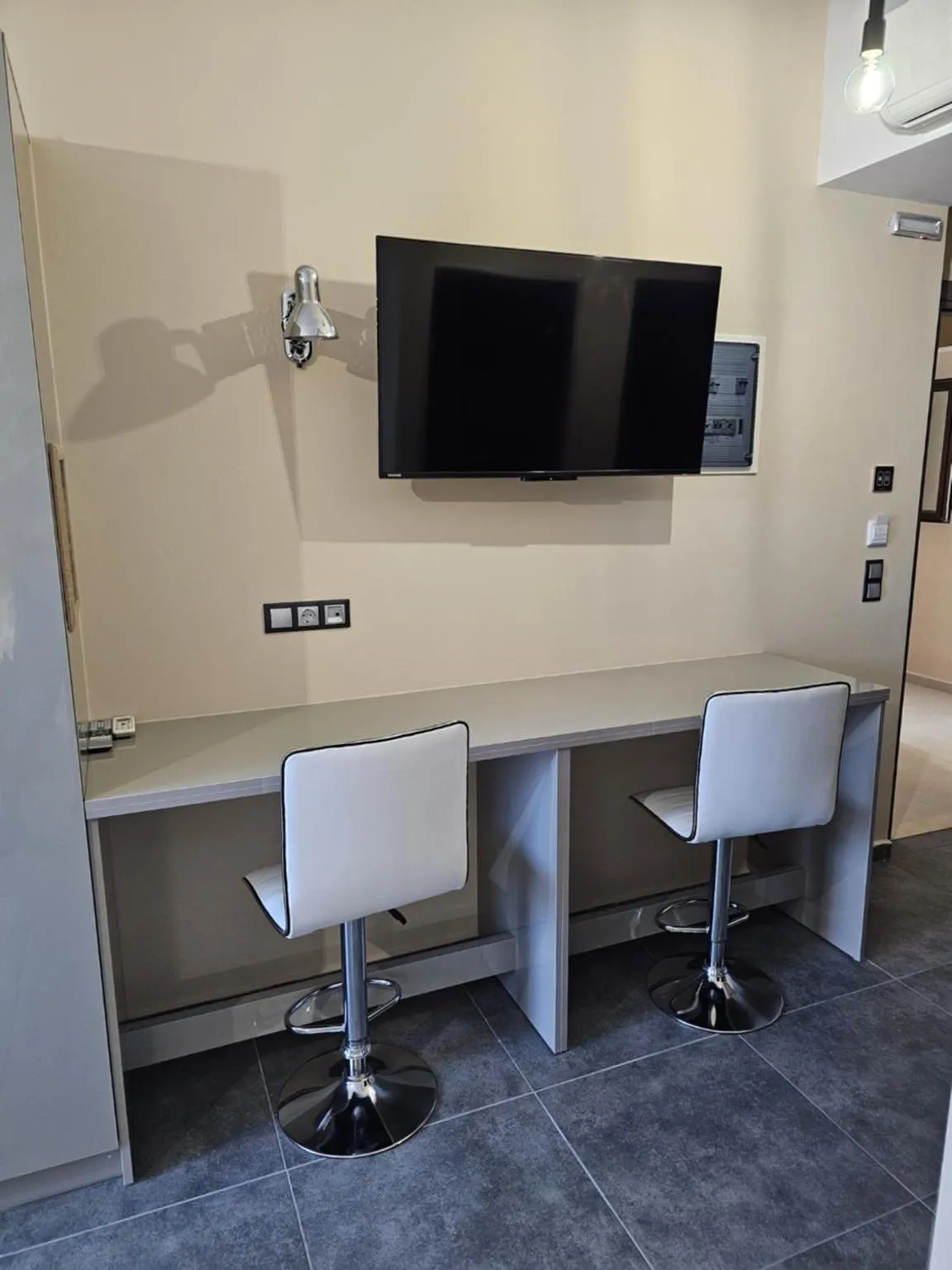 TV and multimedia in The Santo George Beach Resort