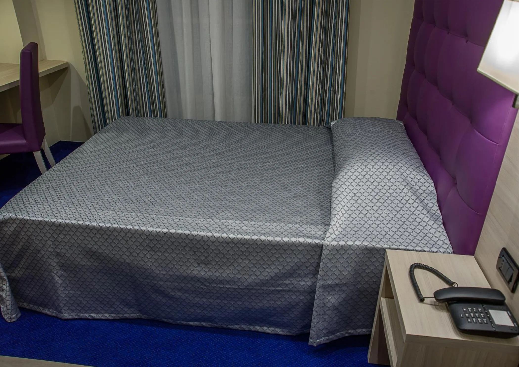 Photo of the whole room, Bed in Hotel Torino Porta Susa