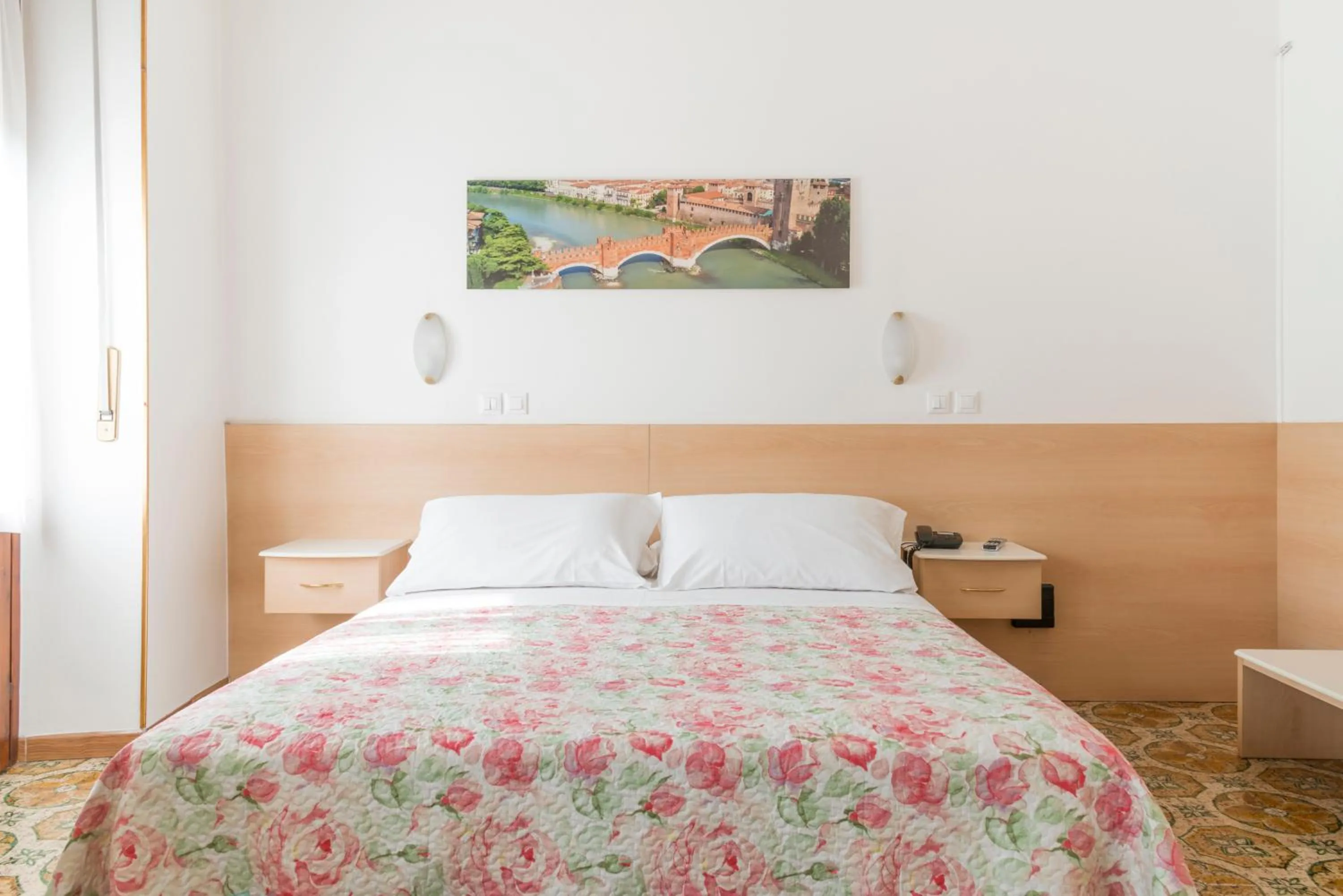 Bed in Albergo Trento