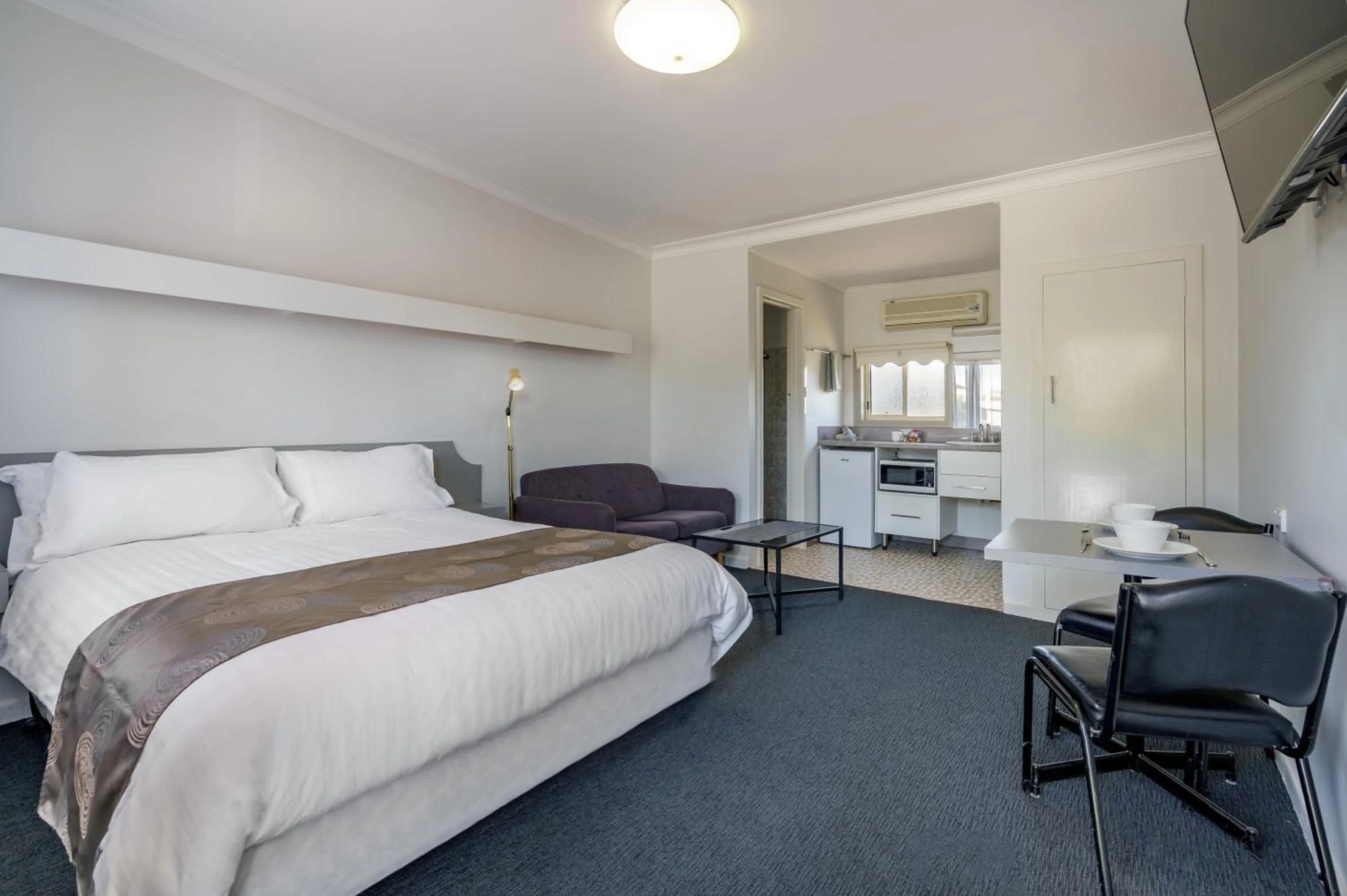 Bed in Kerang Valley Resort