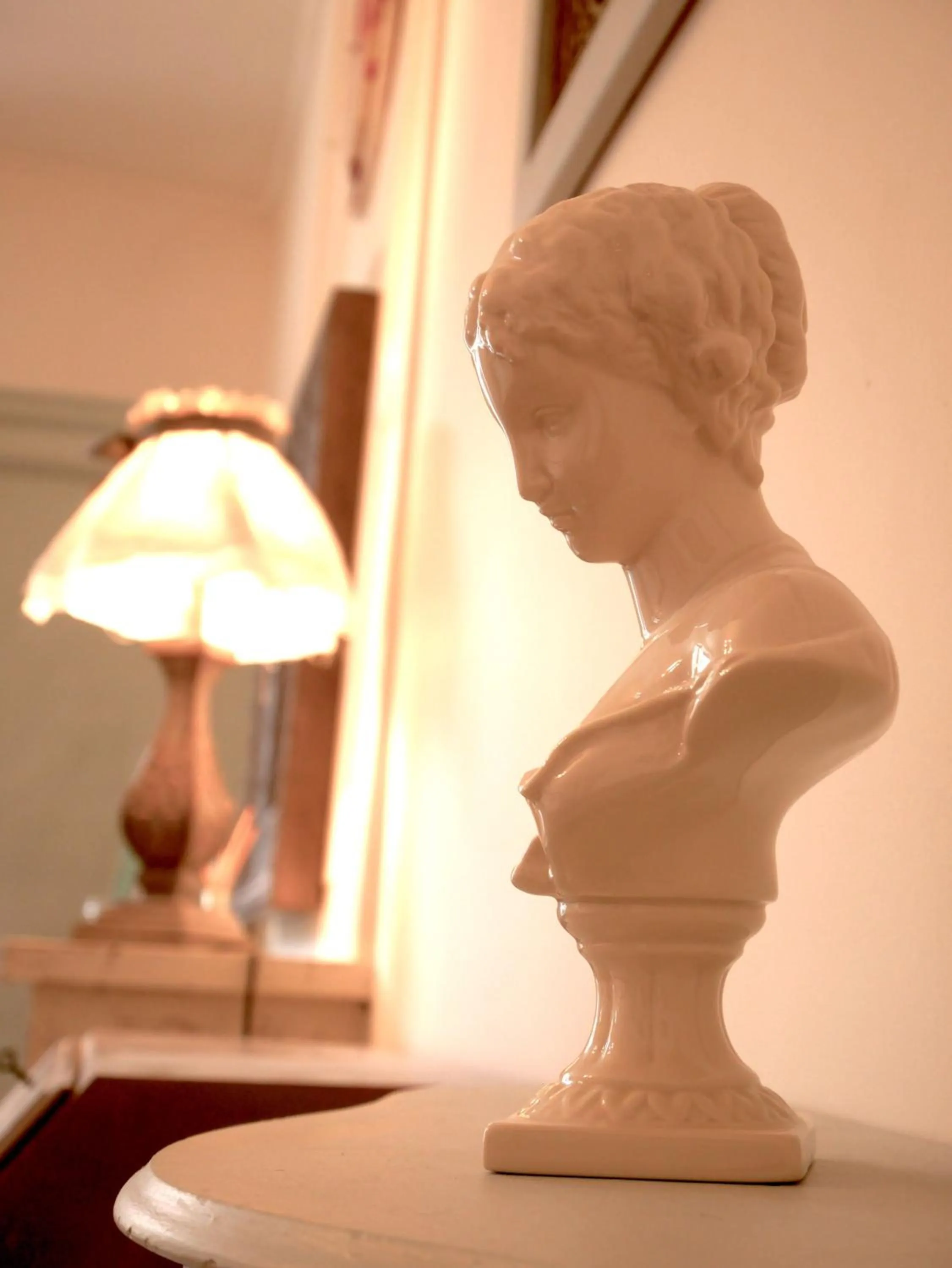 Decorative detail in L'Arbre D'Ange