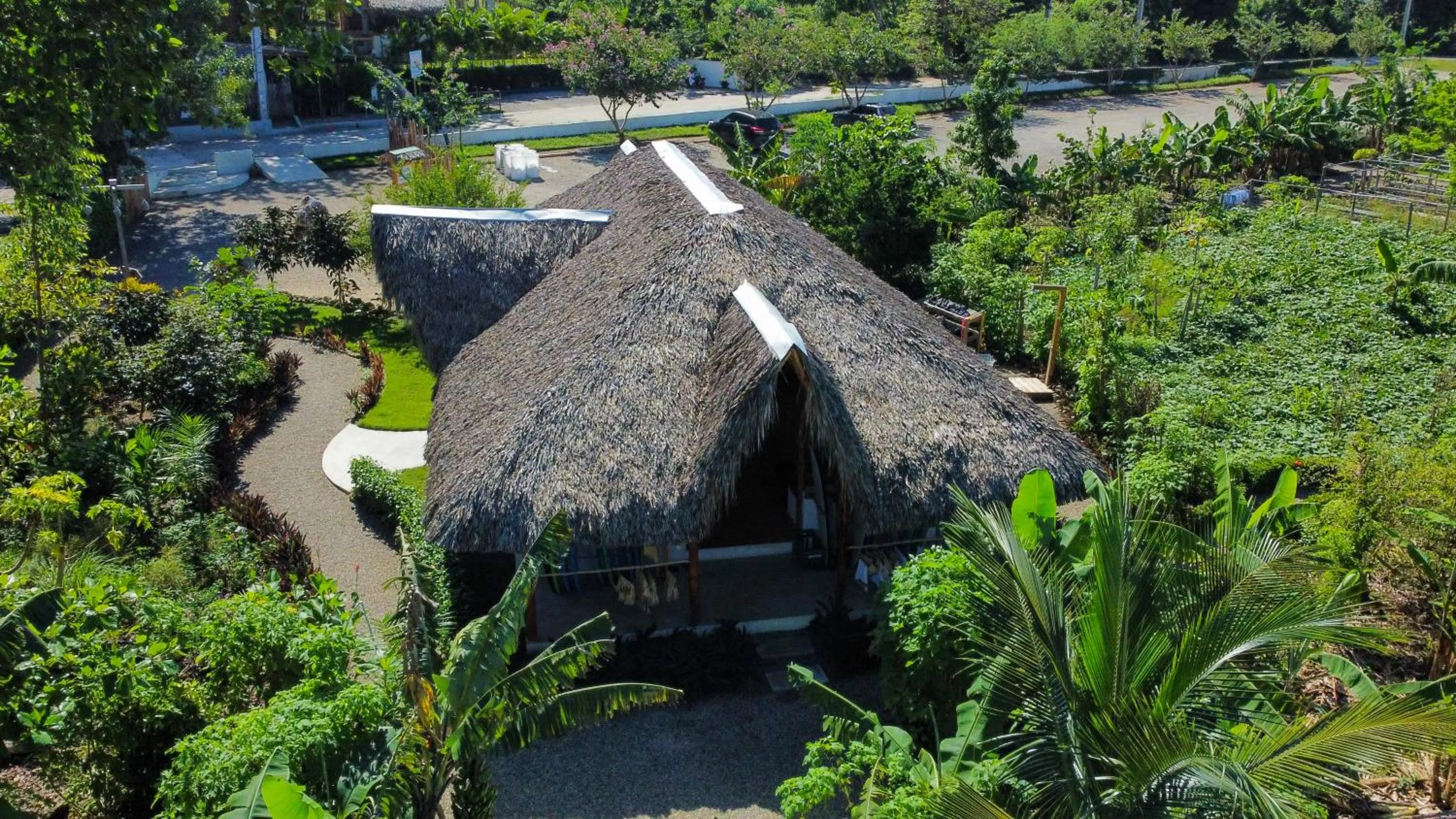 Lobby or reception in El Encuentro Surf Lodge