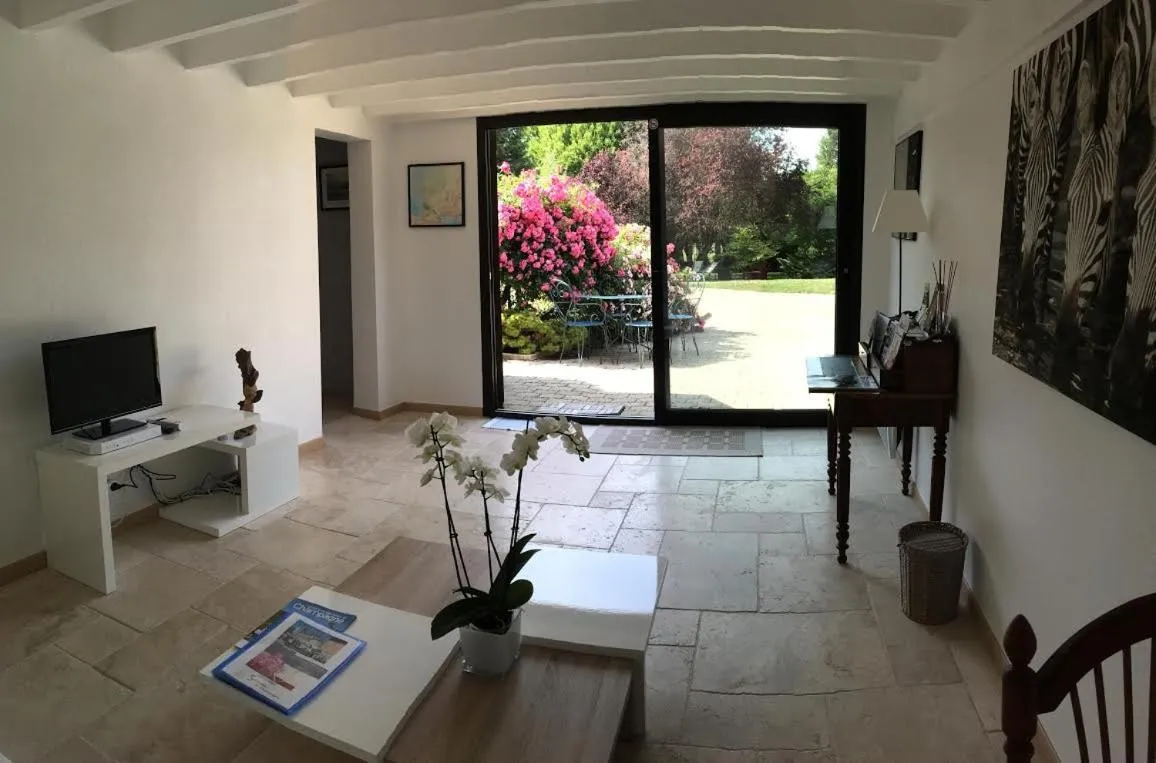 Property building in Le Clos des Cordeliers