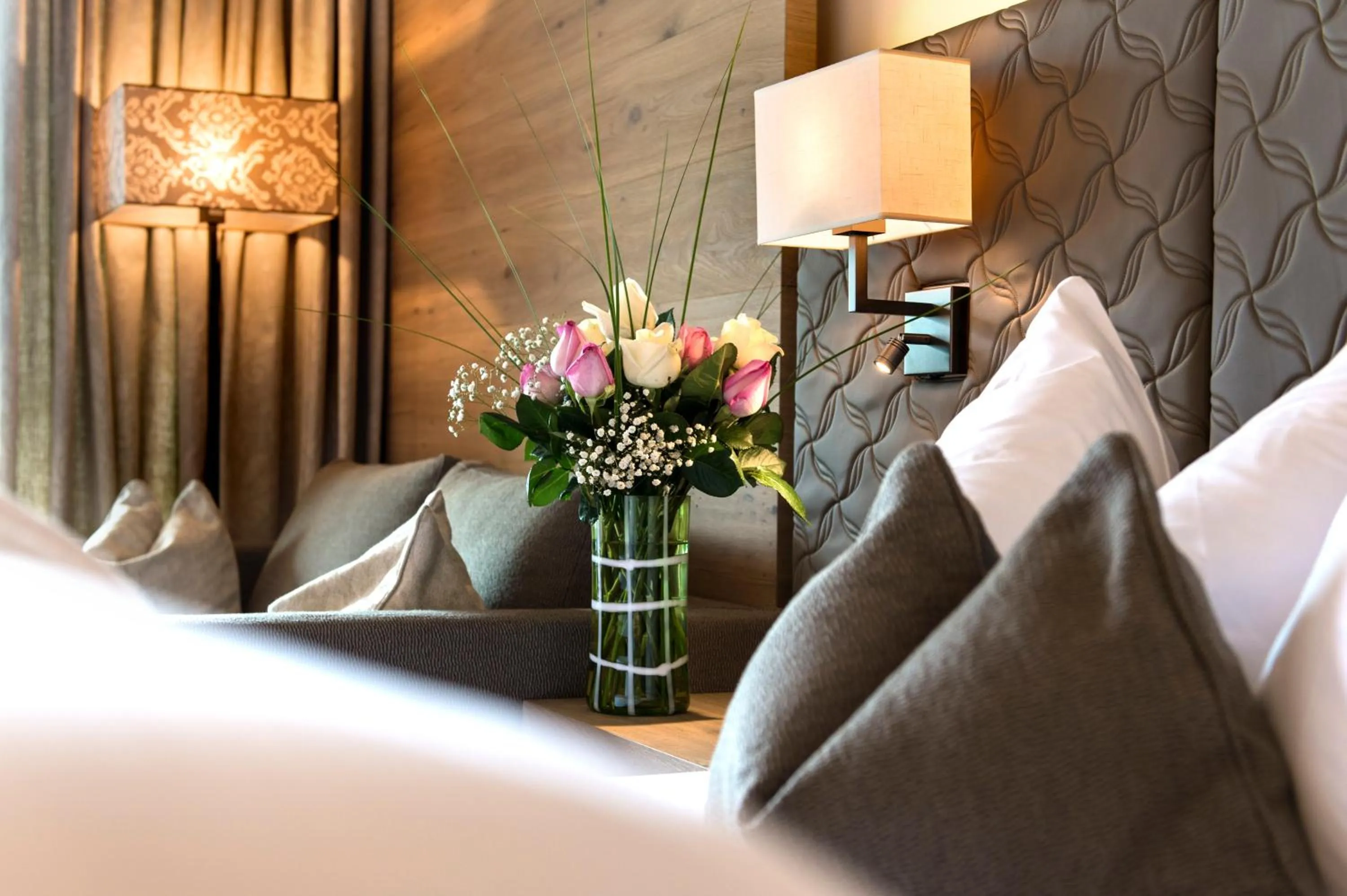 Photo of the whole room, Bed in Hotel Sonnbichl