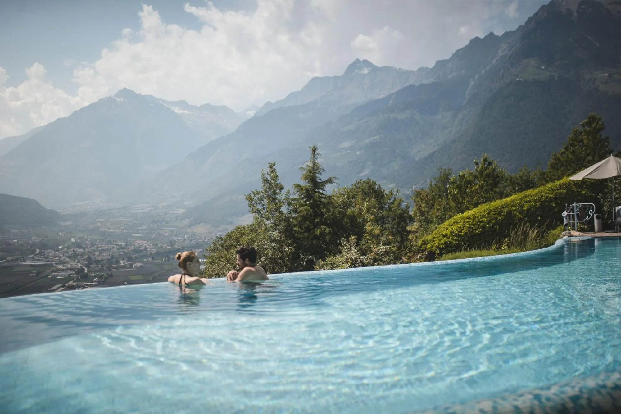 Swimming pool in Hotel Sonnbichl