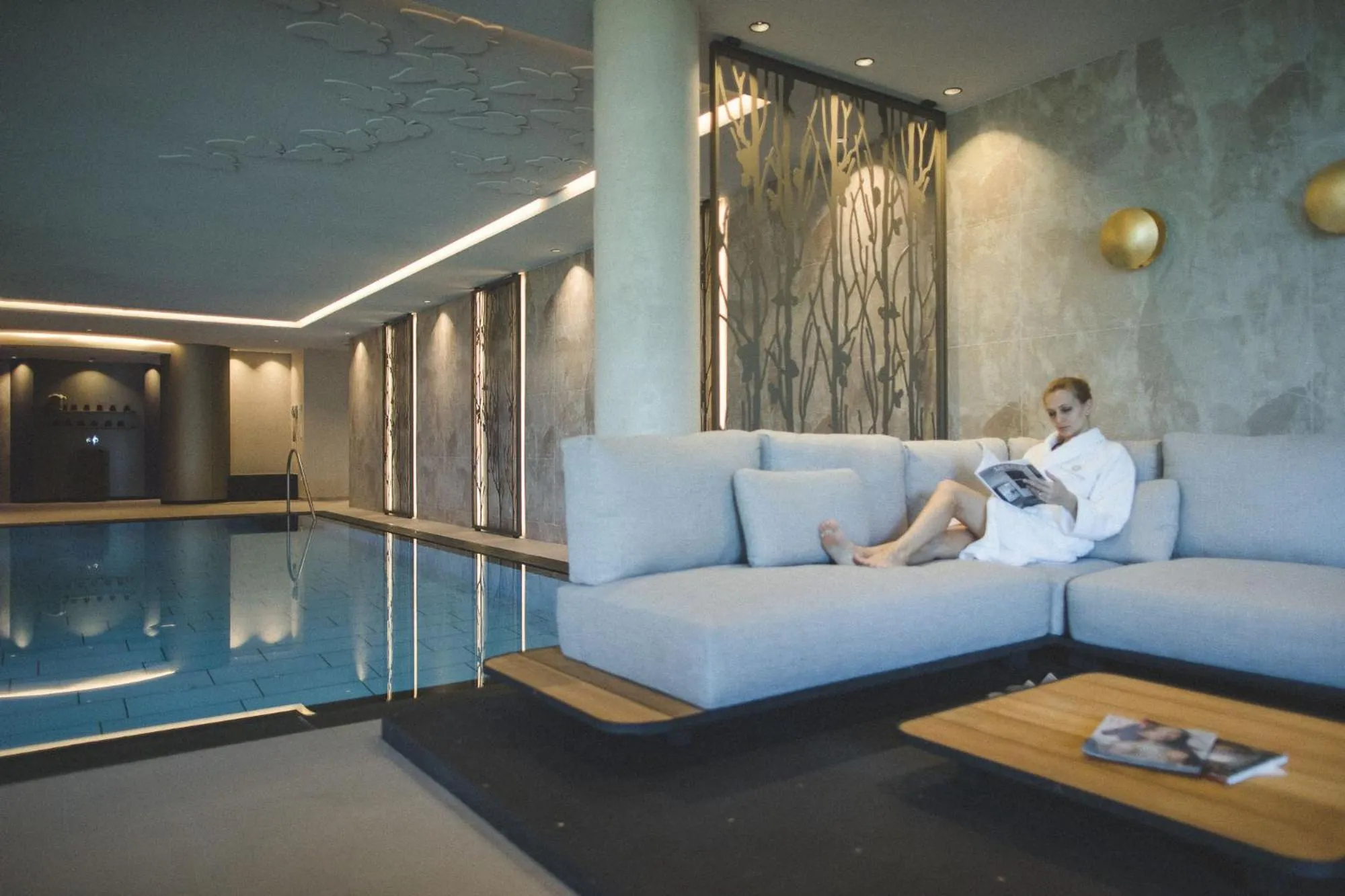 Swimming pool in Hotel Sonnbichl