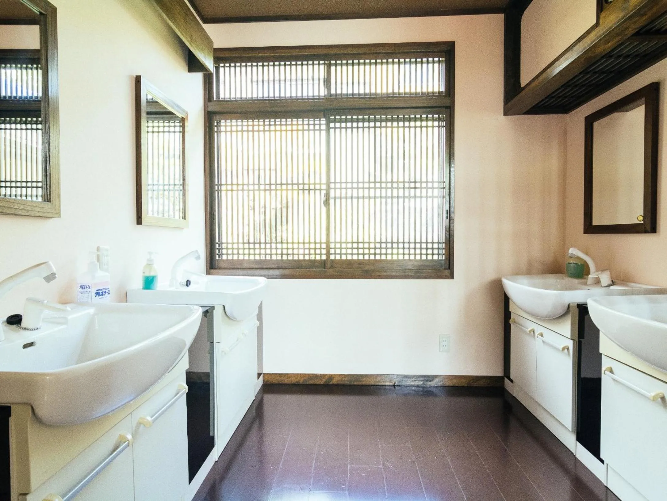 Area and facilities in Koyasan Shukubo Jokiin