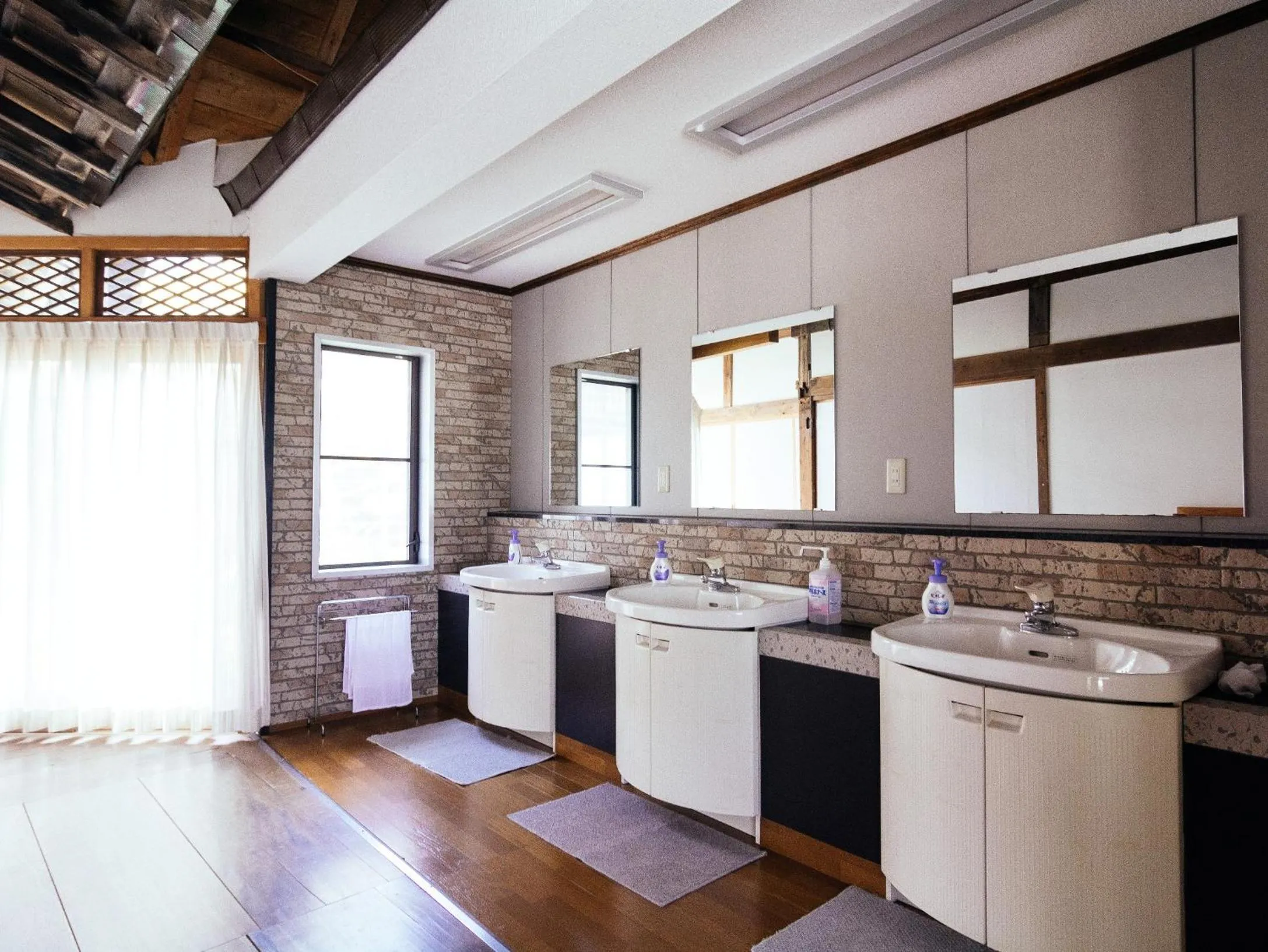 Area and facilities in Koyasan Shukubo Jokiin