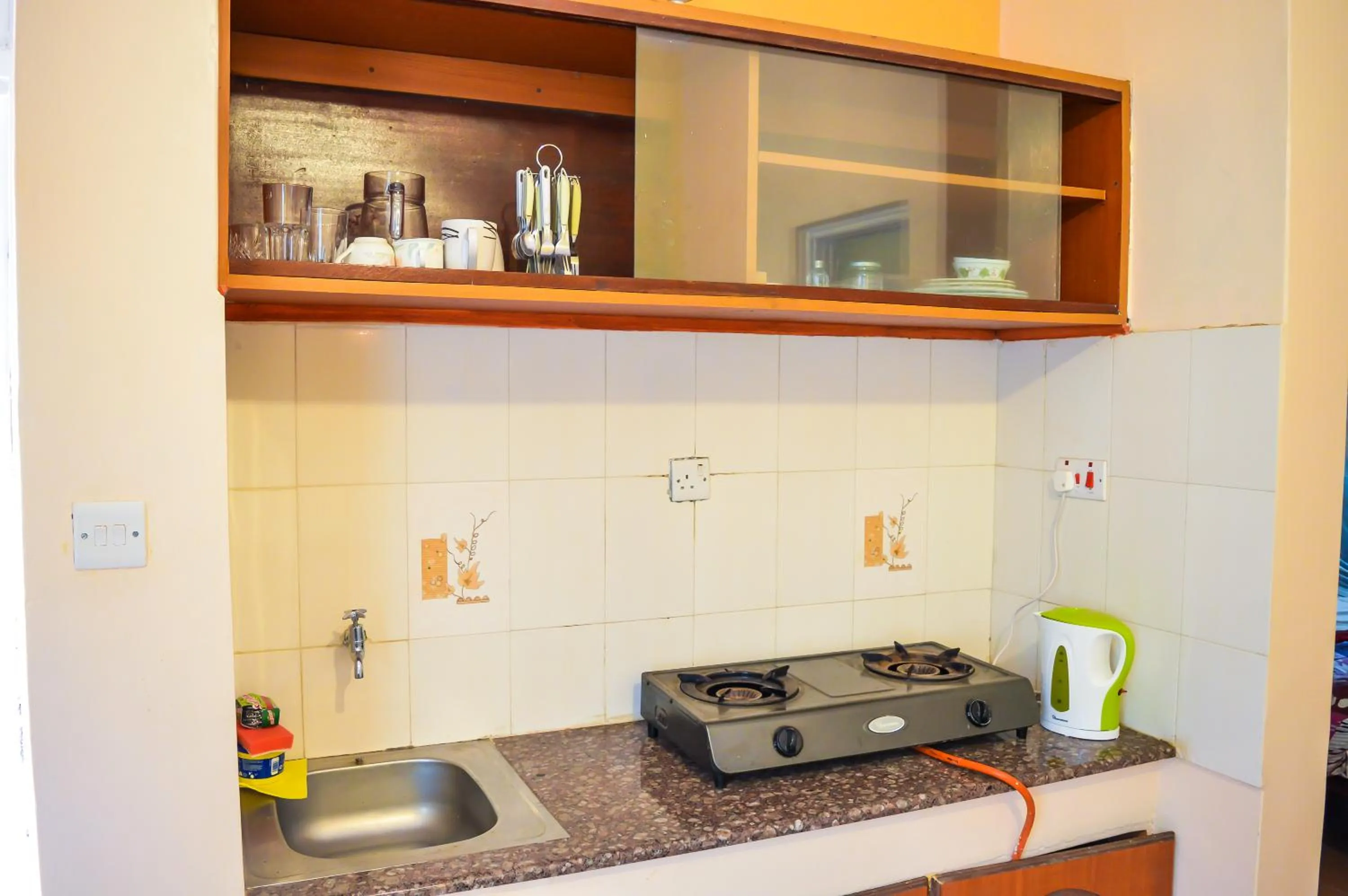 Kitchen or kitchenette in Rosslyn Studios