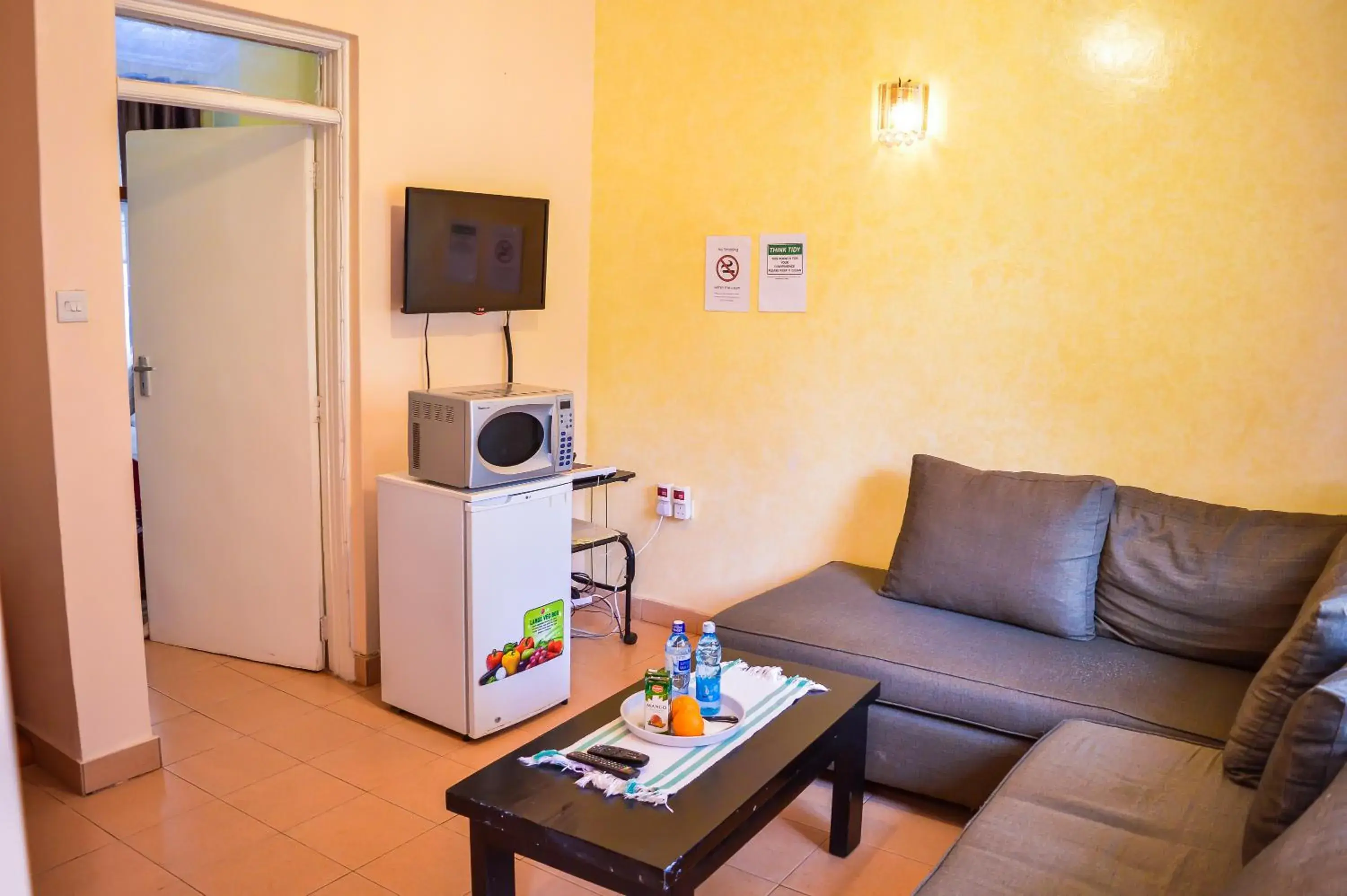 One-Bedroom Apartment in Rosslyn Studios One-Bedroom Apartment in Rosslyn Studios