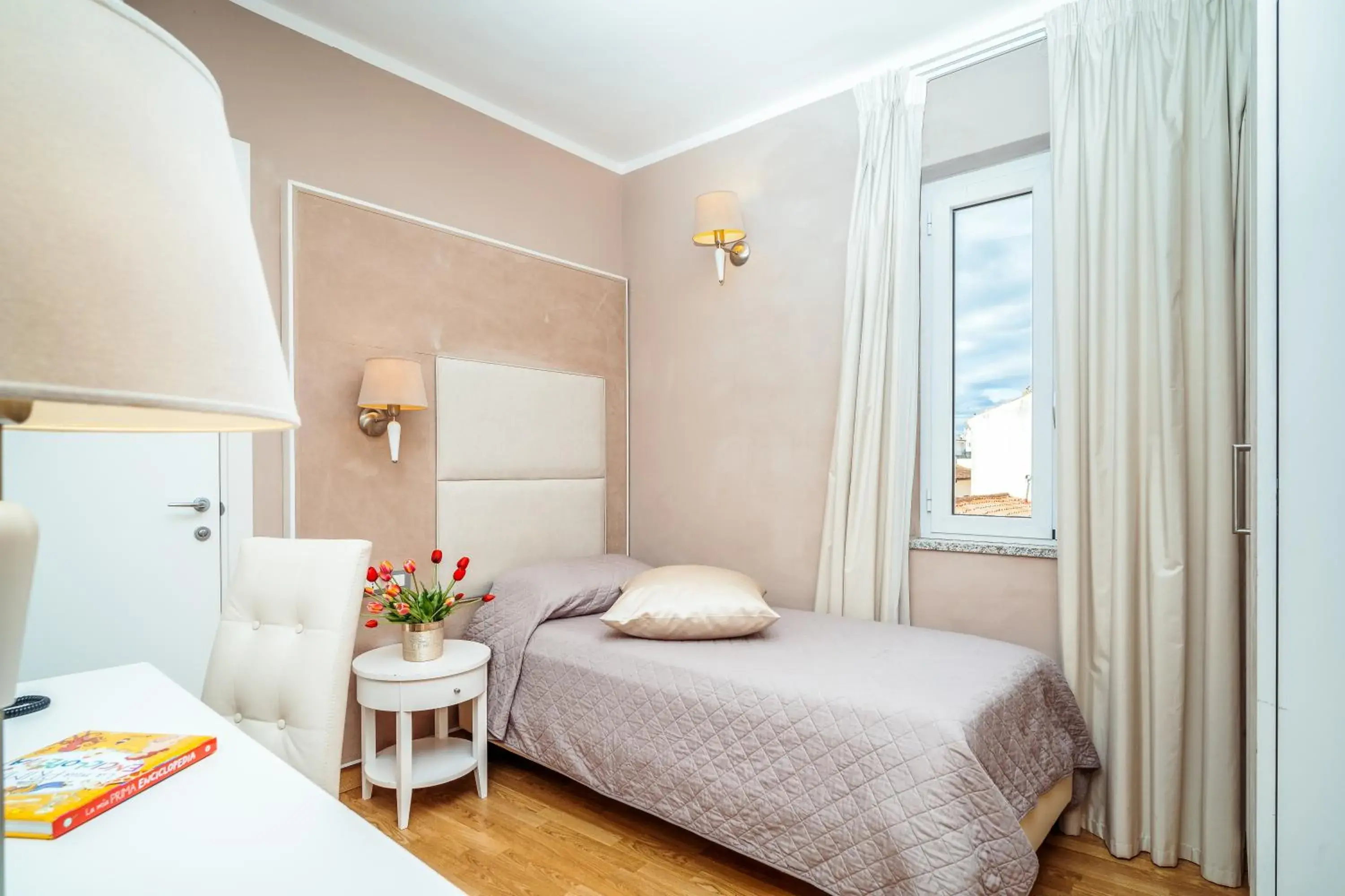 Single Room in Hotel Centrale Single Room in Hotel Centrale