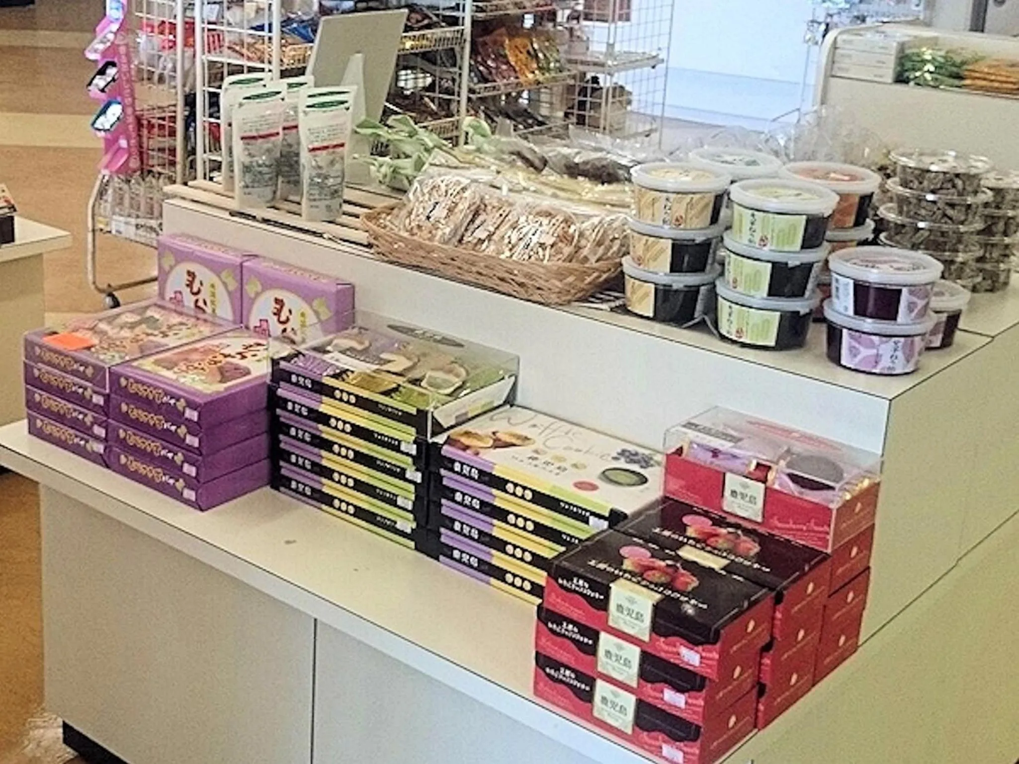 On-site shops in Hotel Axia Kushikino