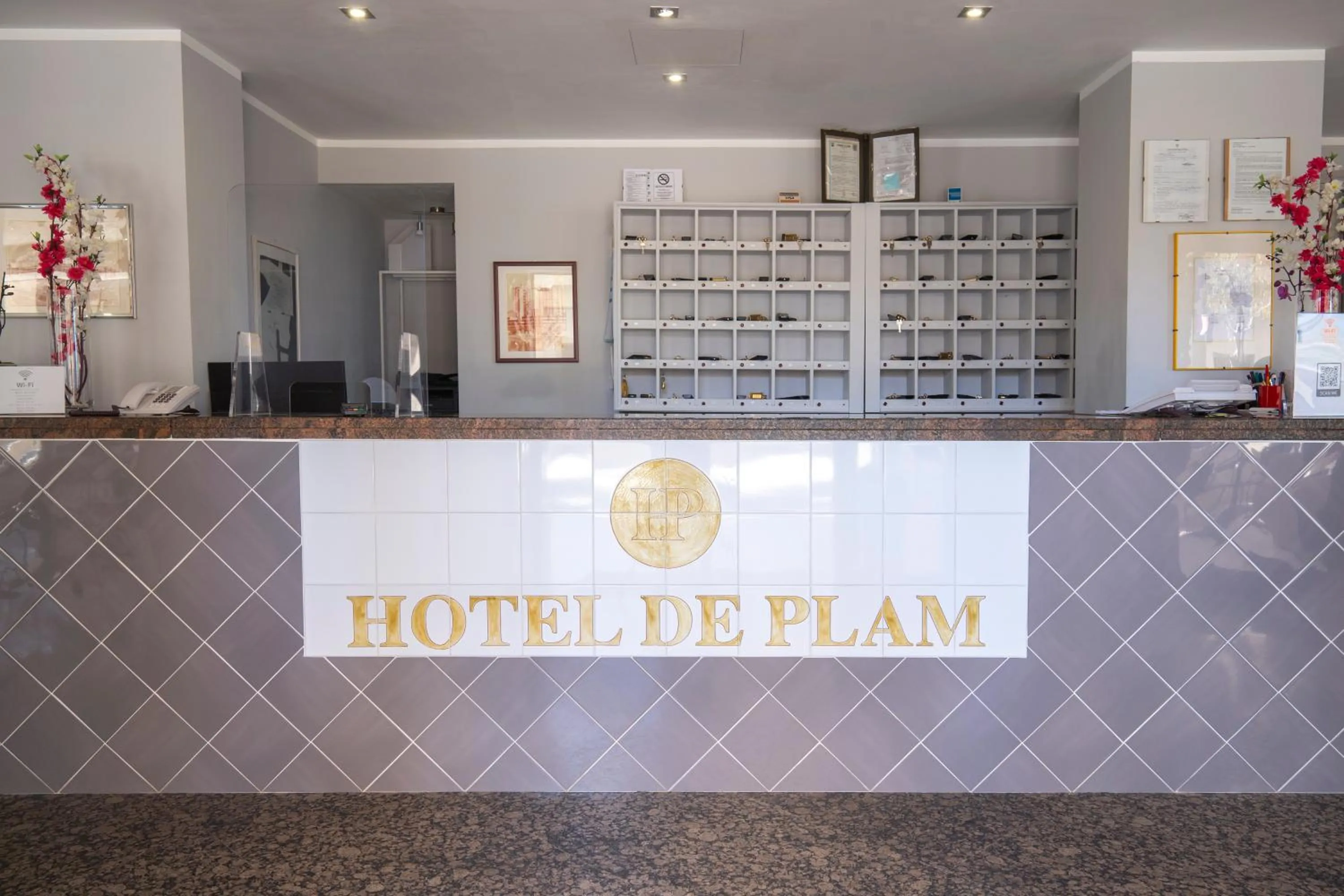 Lobby or reception in Hotel De Plam