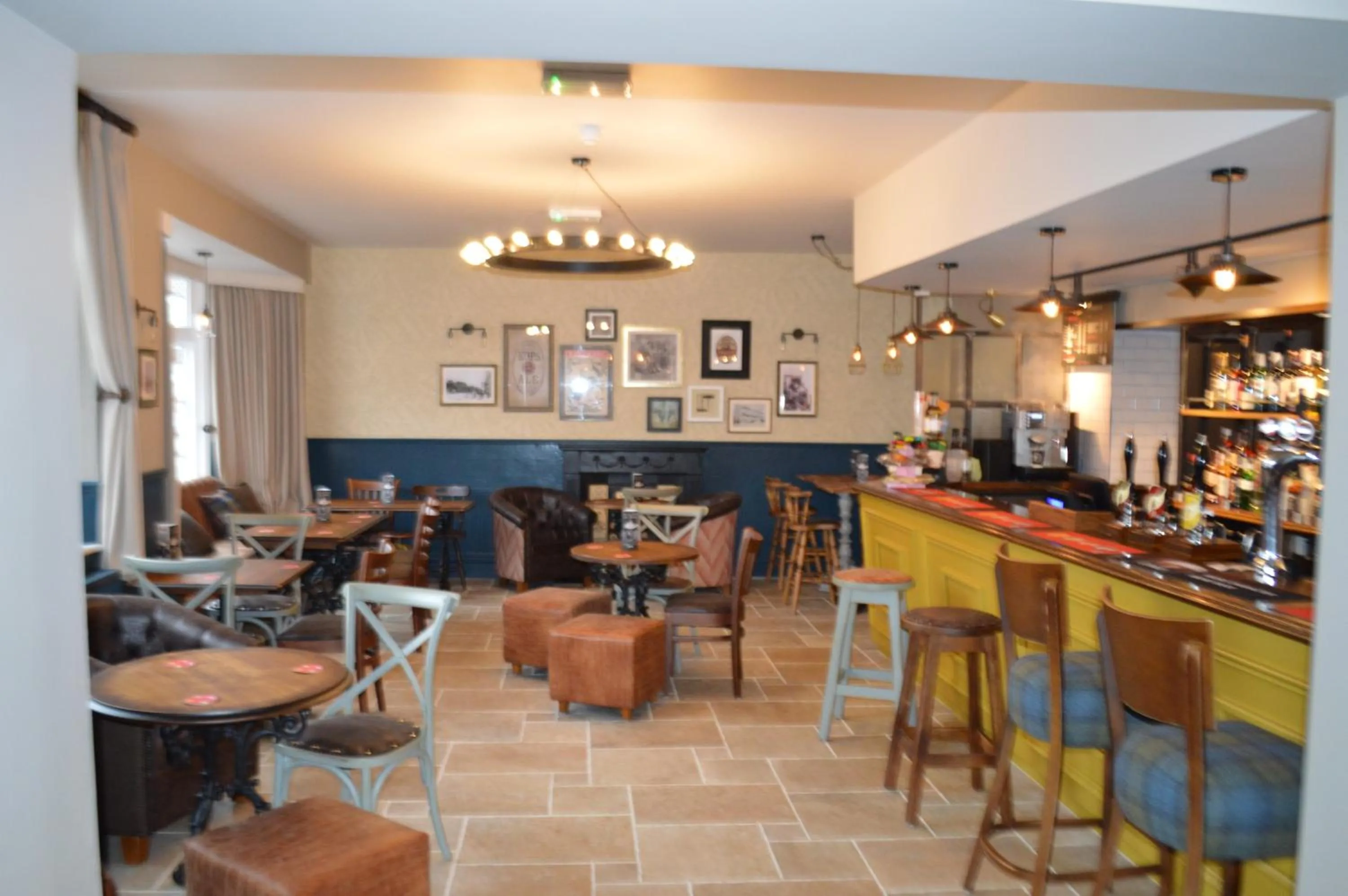 Lounge or bar in Woolpack Pub & Kitchen