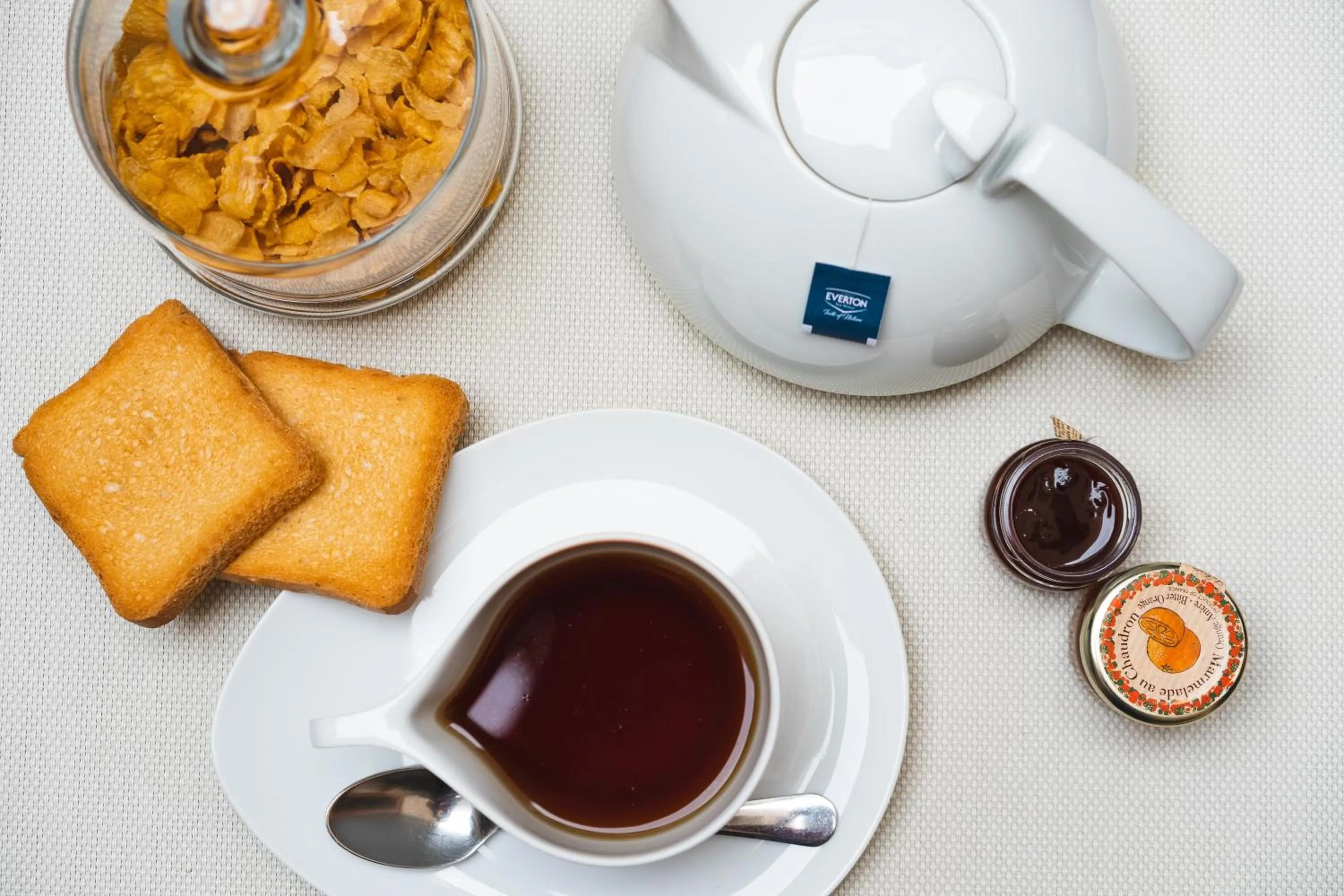 Coffee/tea facilities in LH Hotel Pozzo Sacro