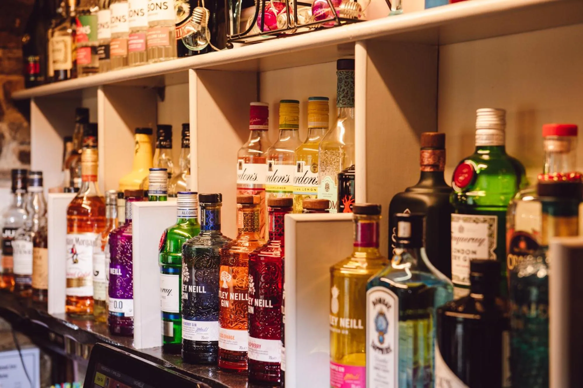 Drinks in The Street Head Inn