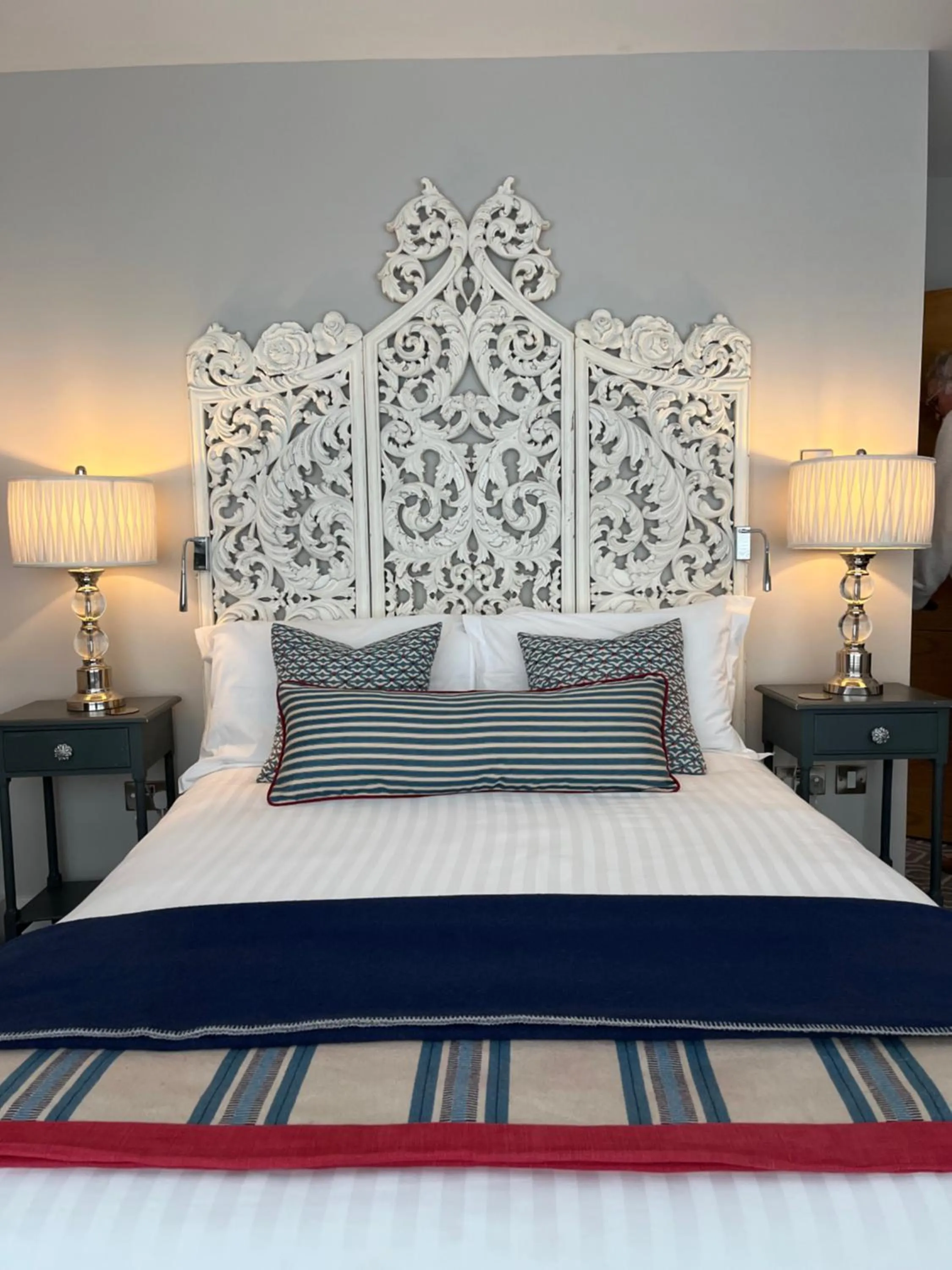 Bed in Rooms at number one