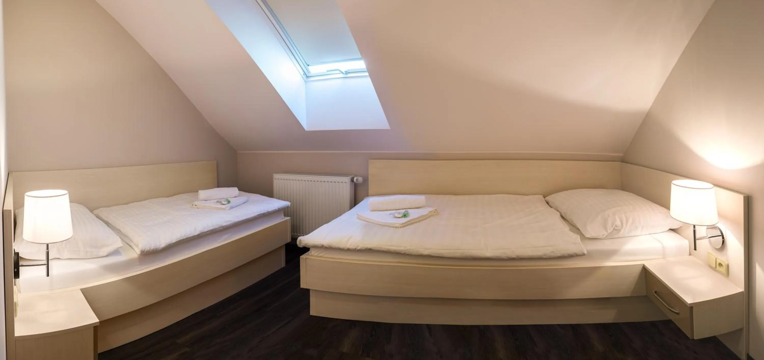 Bedroom, Bed in Penzion Longus