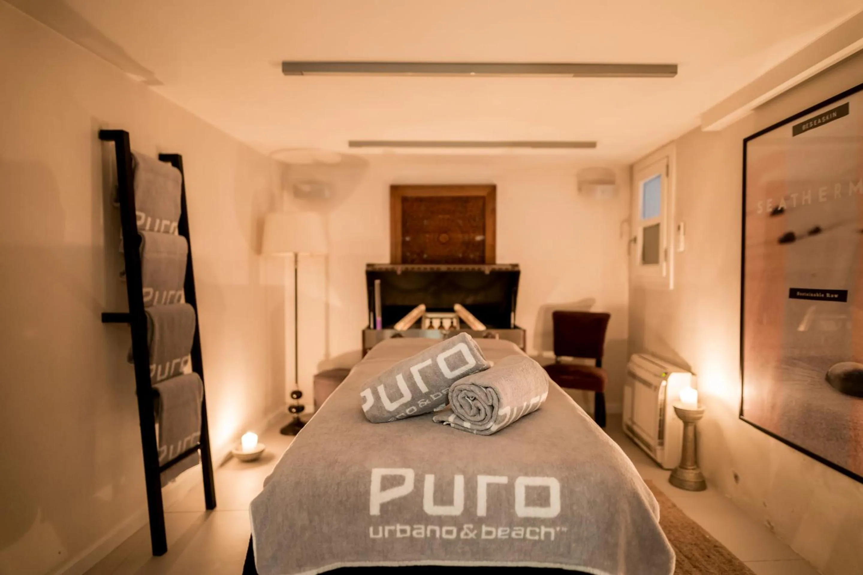 Massage, Bed in Purohotel Palma