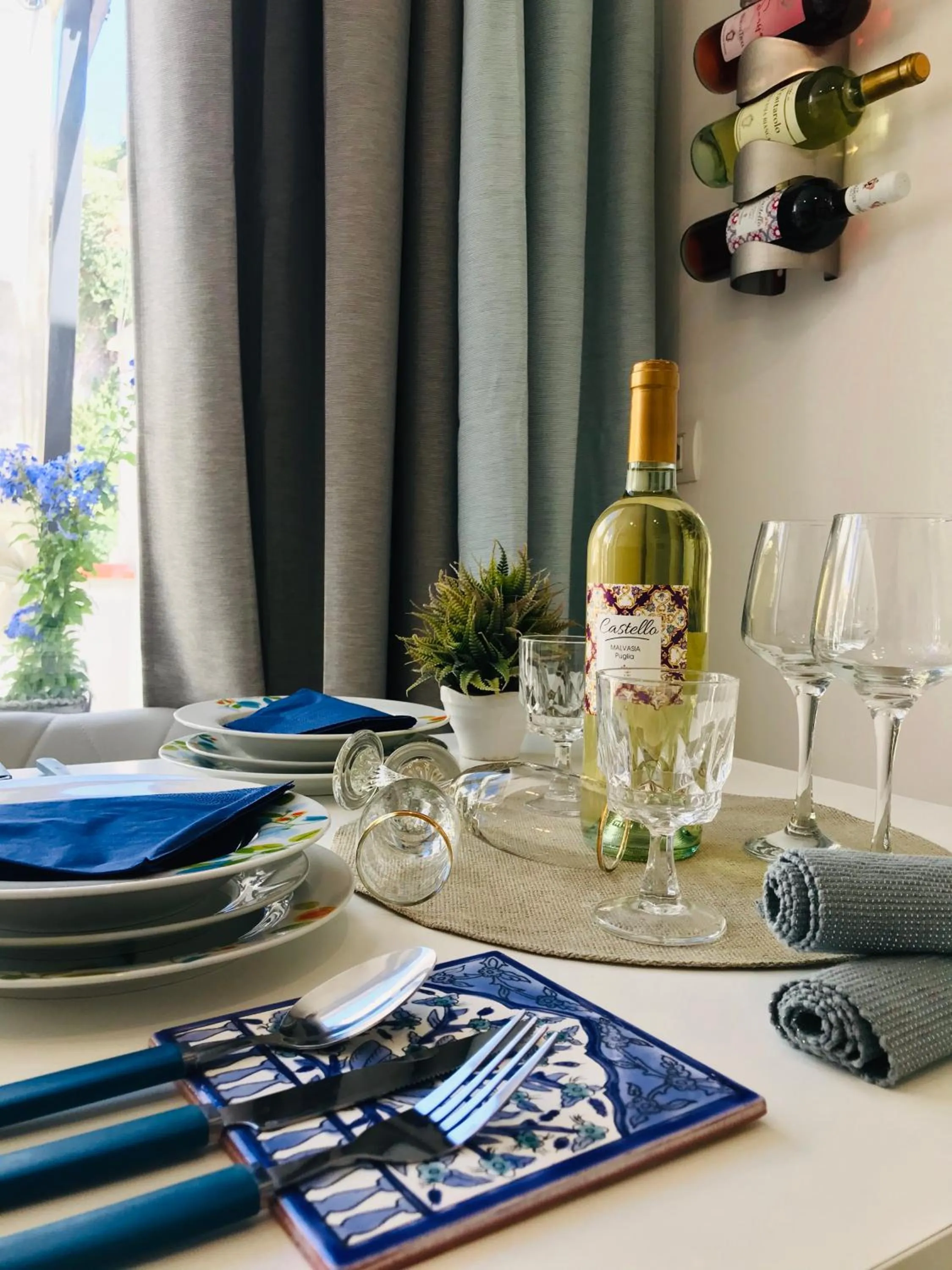 Dining area in Le Statuine Dimore Diffuse