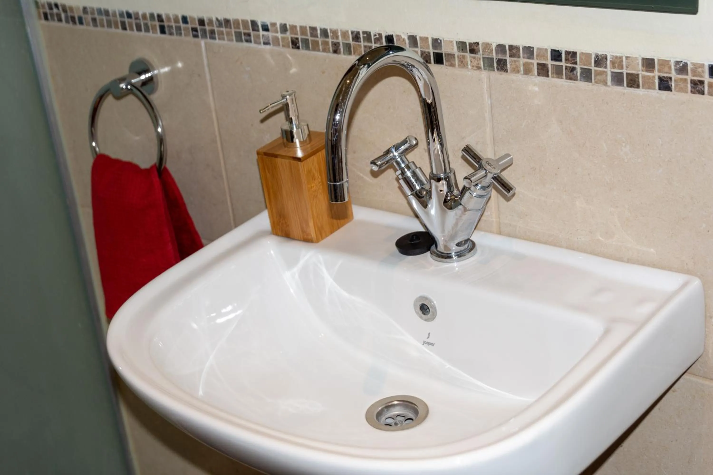 Bathroom in Dutchess Hotel and Restaurant