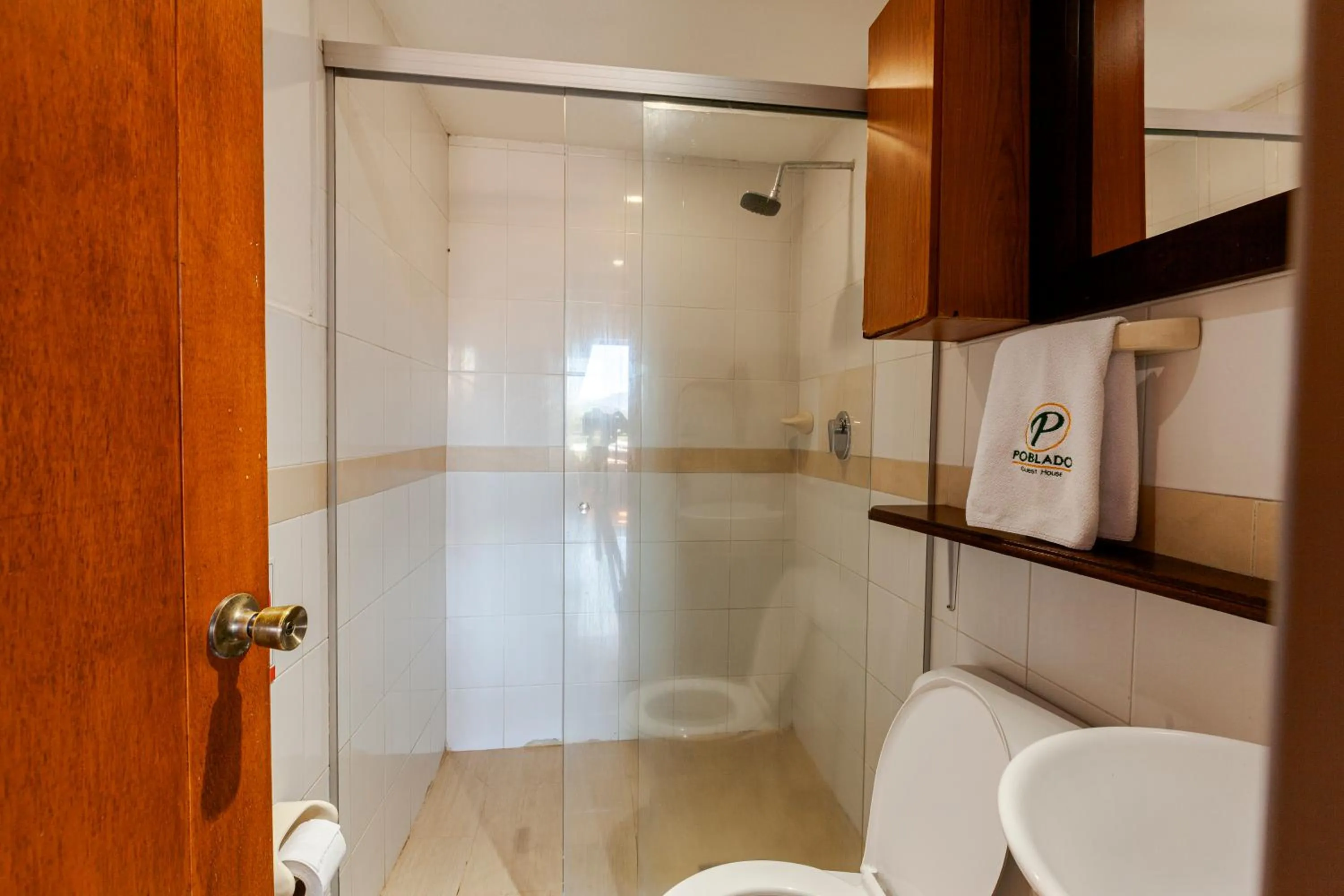 Bathroom in Poblado Guest House