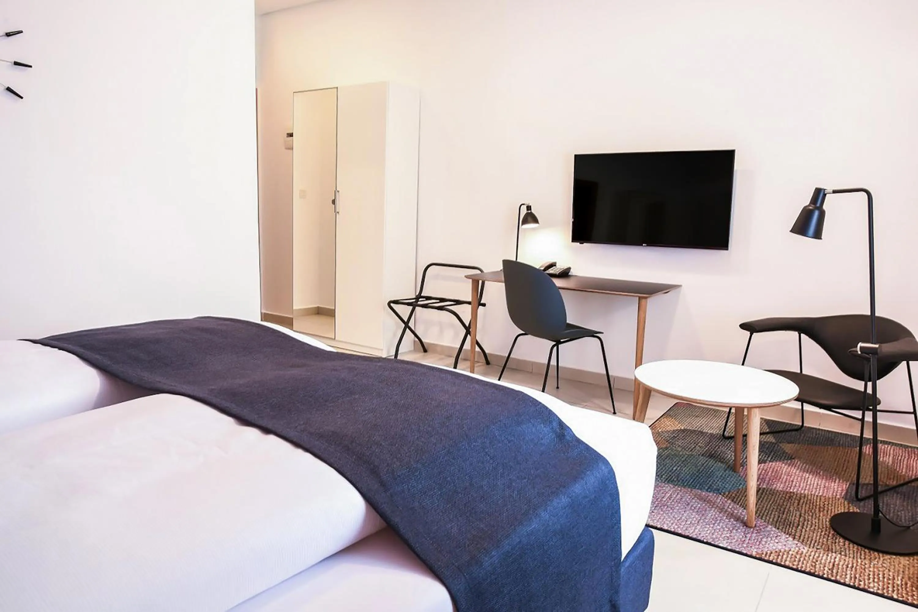 TV and multimedia in Nordic Hotel Abuja