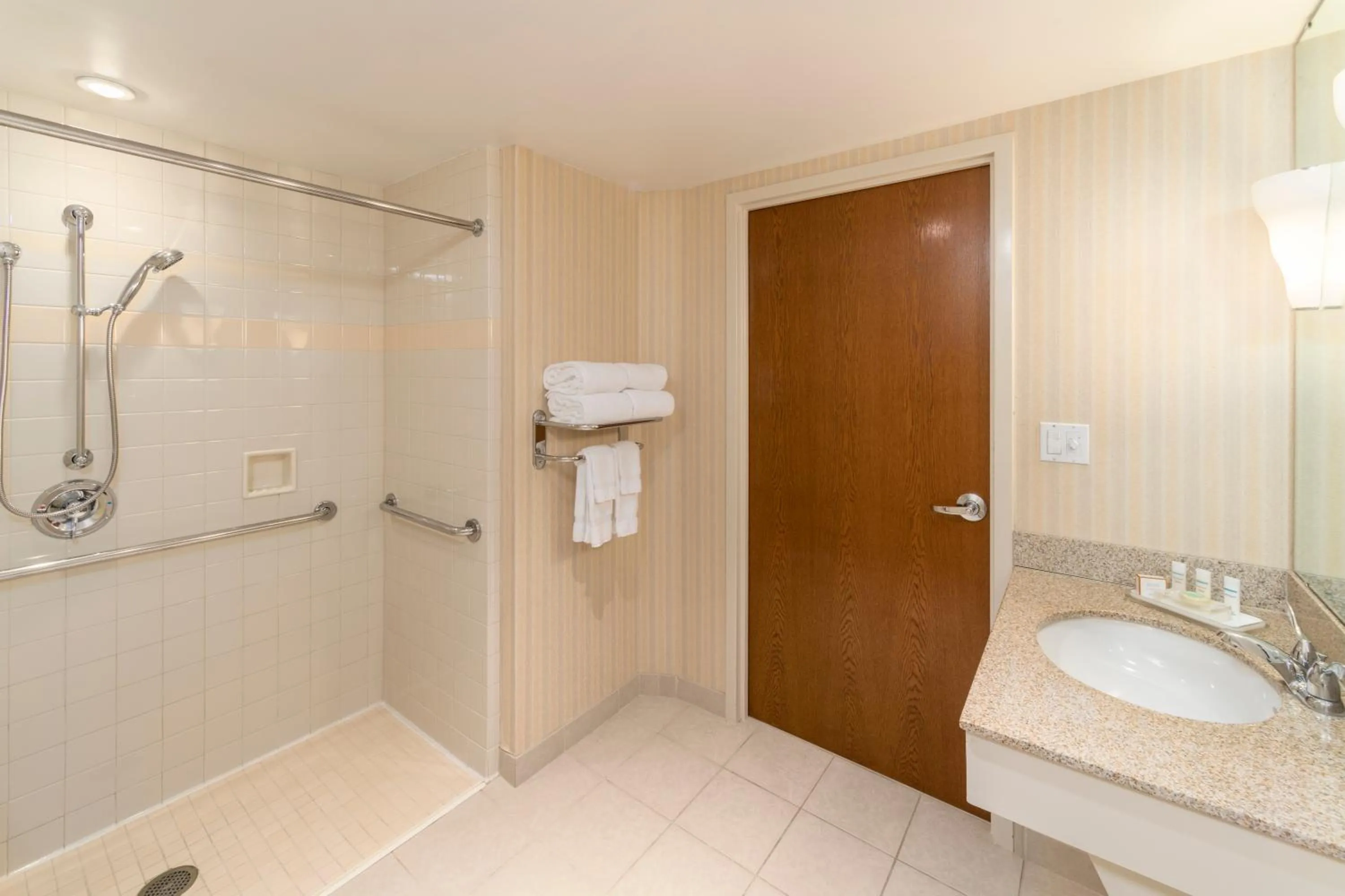 Bathroom in The Inn at Virginia Tech - On Campus